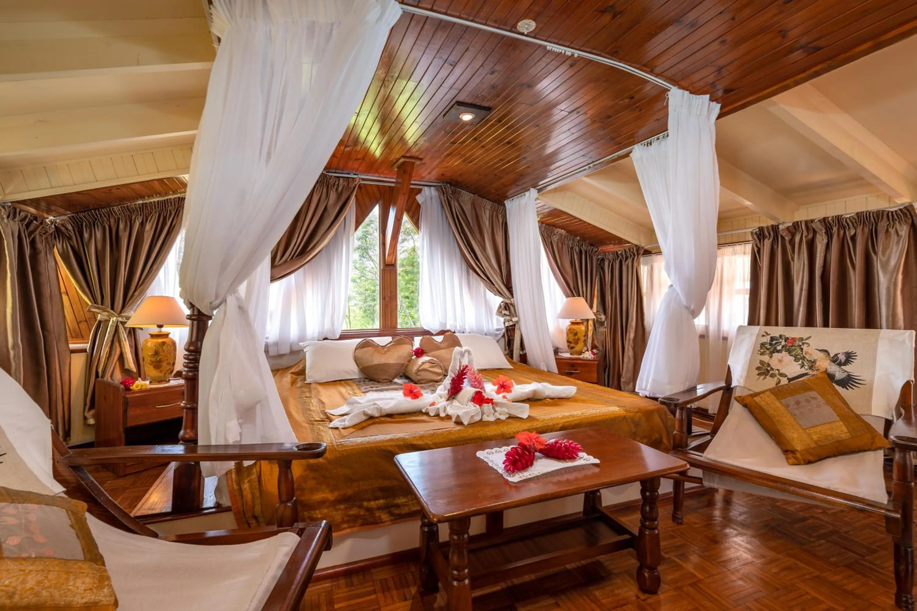 Bed in Carana Hilltop Villa Seychelles