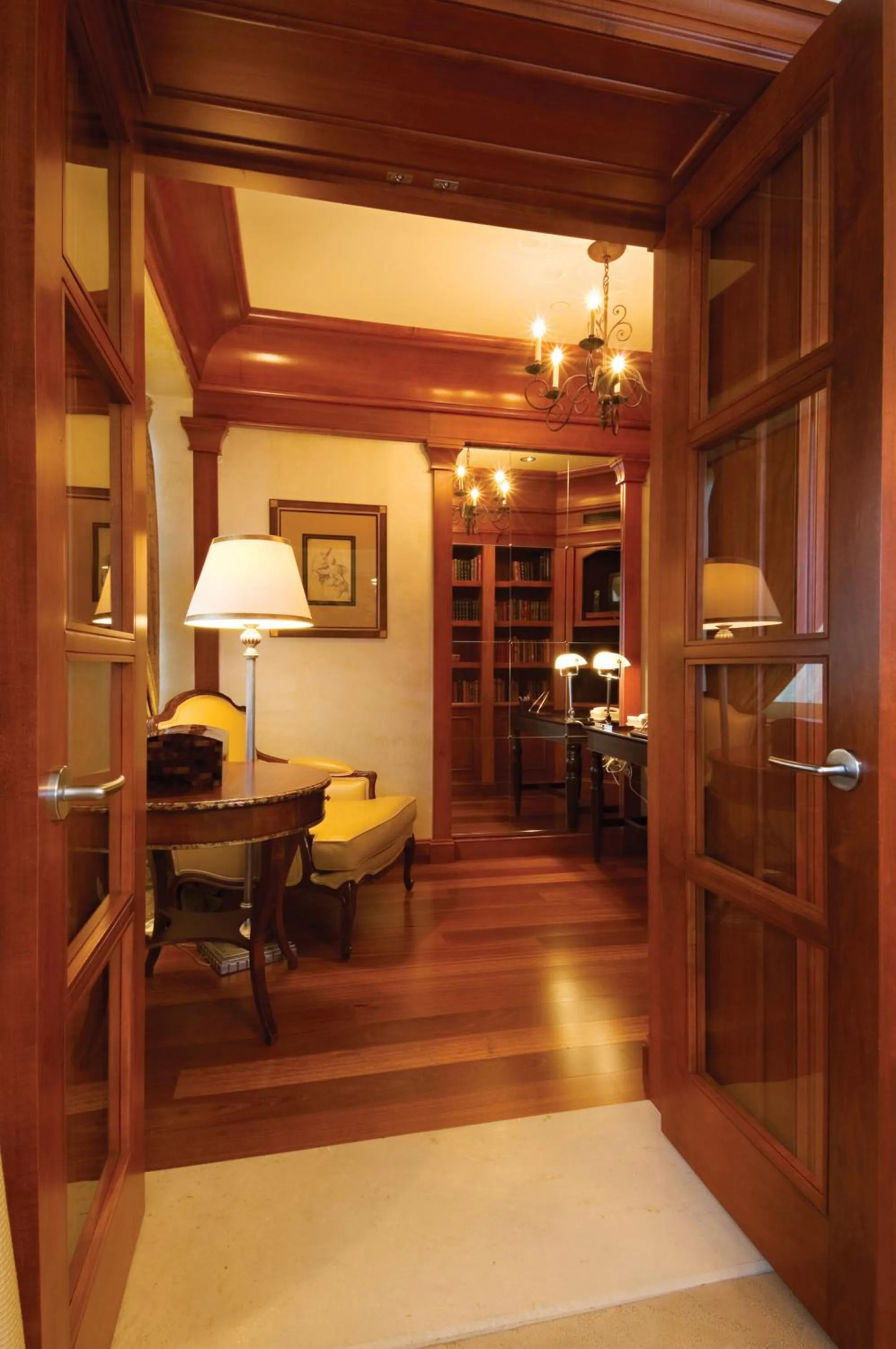 Lobby or reception in Taj Campton Place