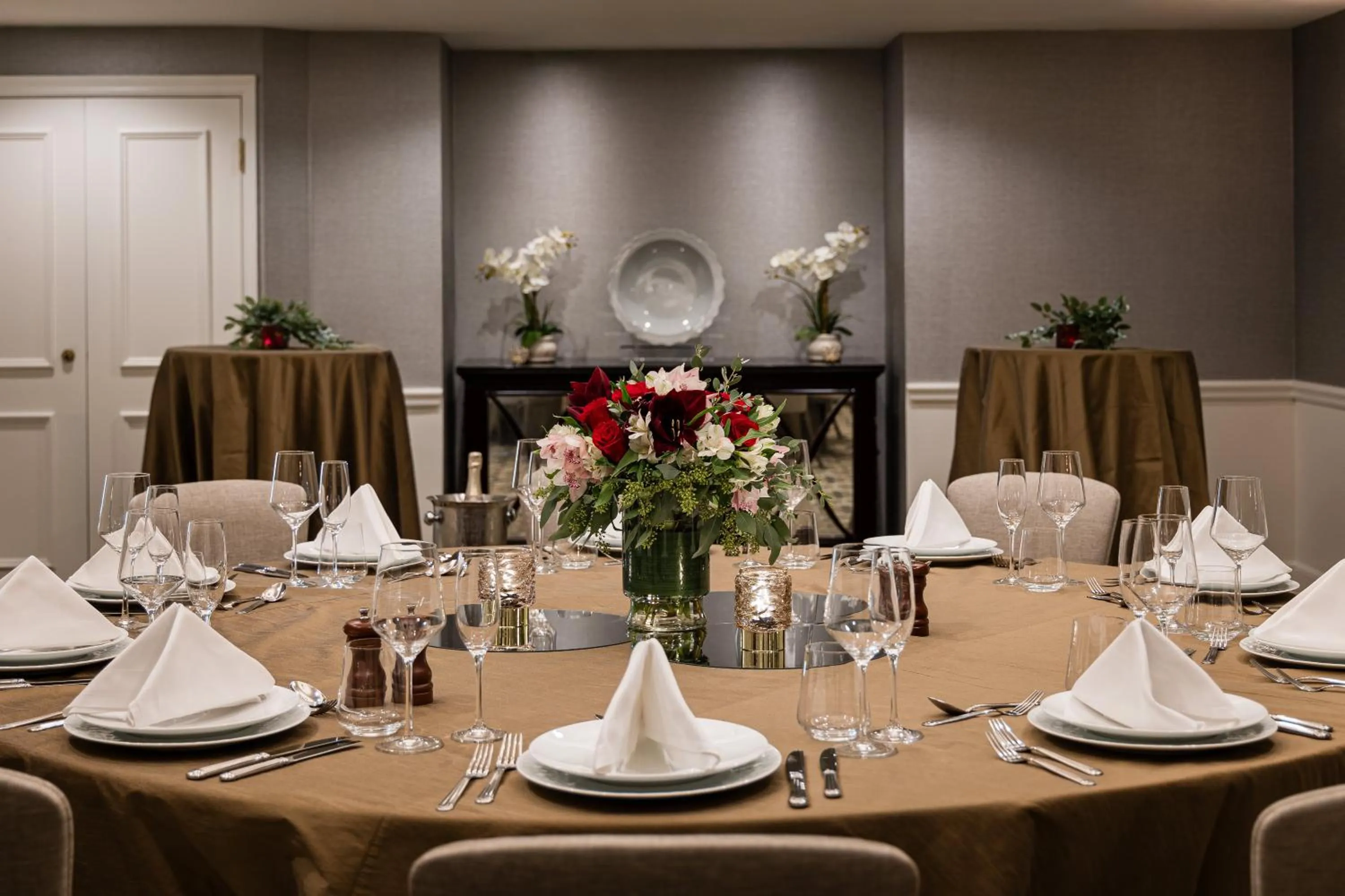 Banquet/Function facilities in Taj Campton Place