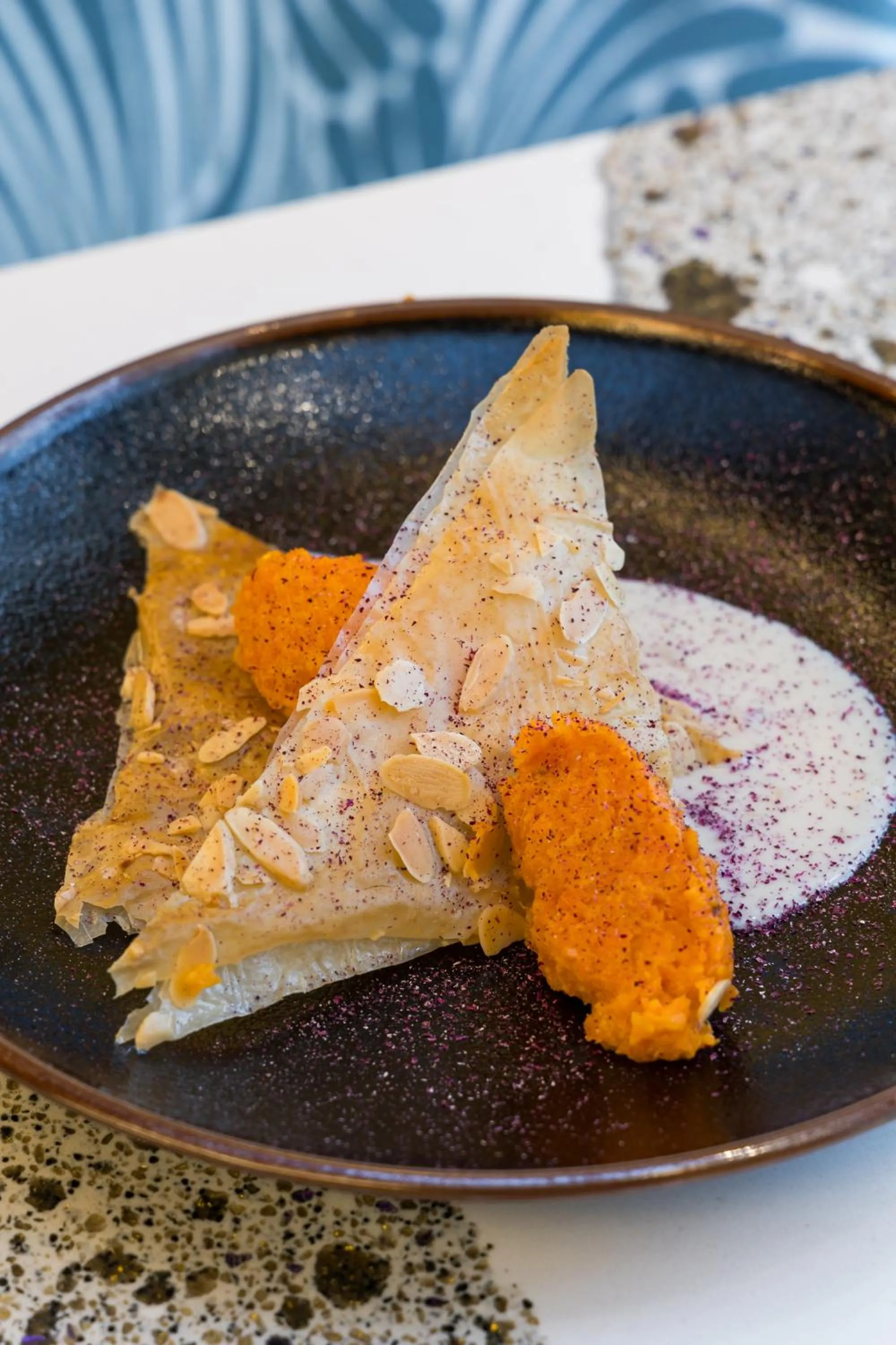 Restaurant/places to eat in Taj Campton Place