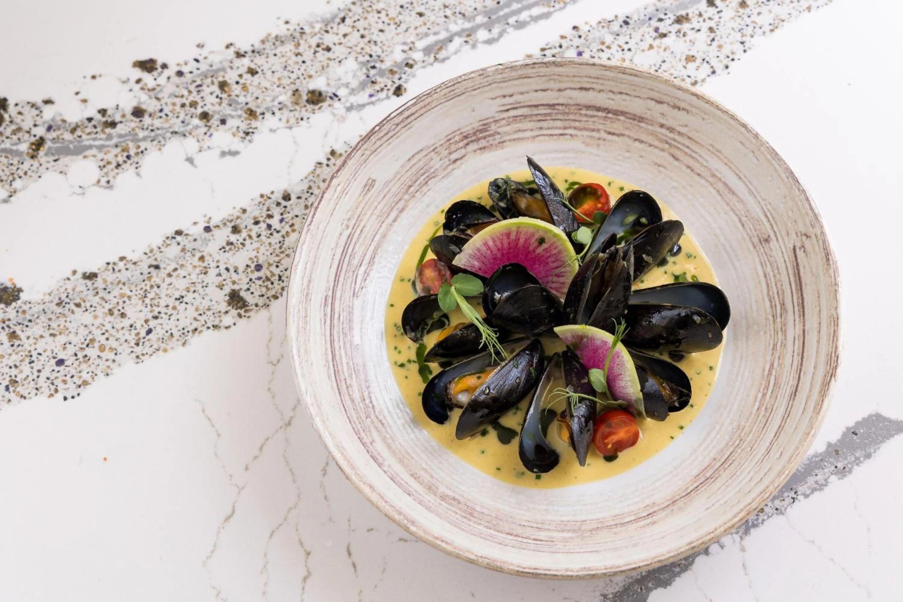 Restaurant/places to eat in Taj Campton Place