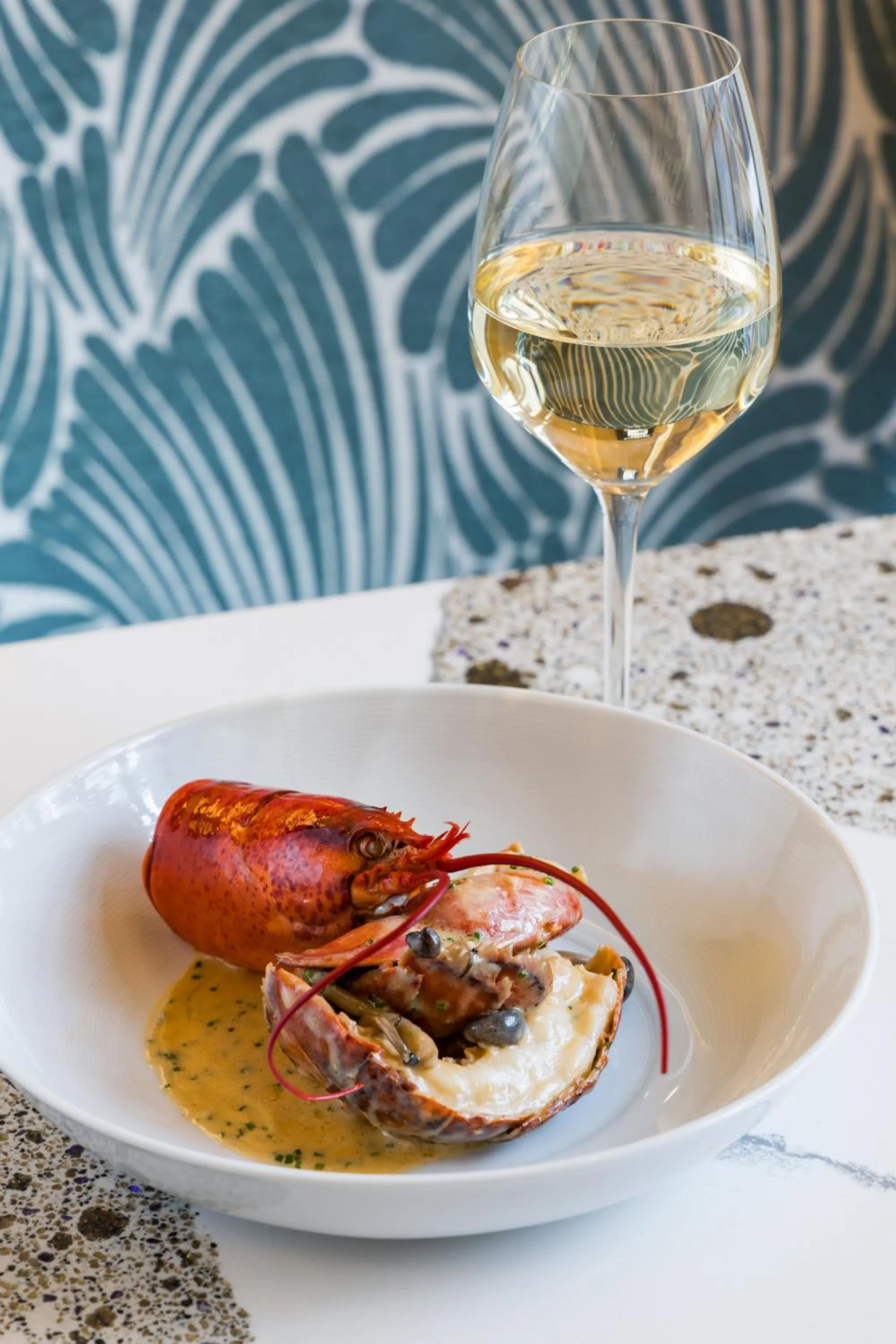 Restaurant/places to eat in Taj Campton Place