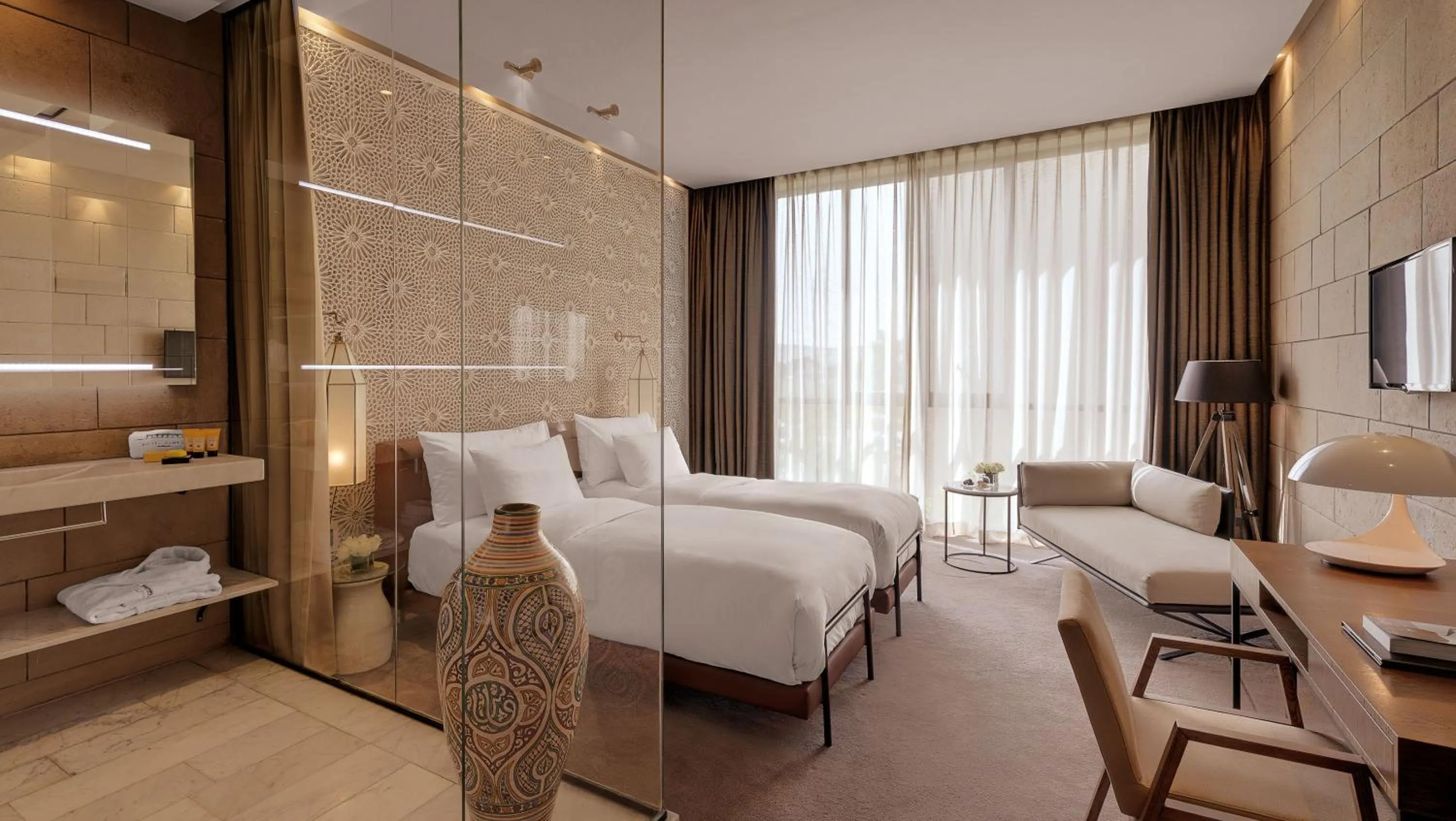 Photo of the whole room, Bed in Hotel Sahrai