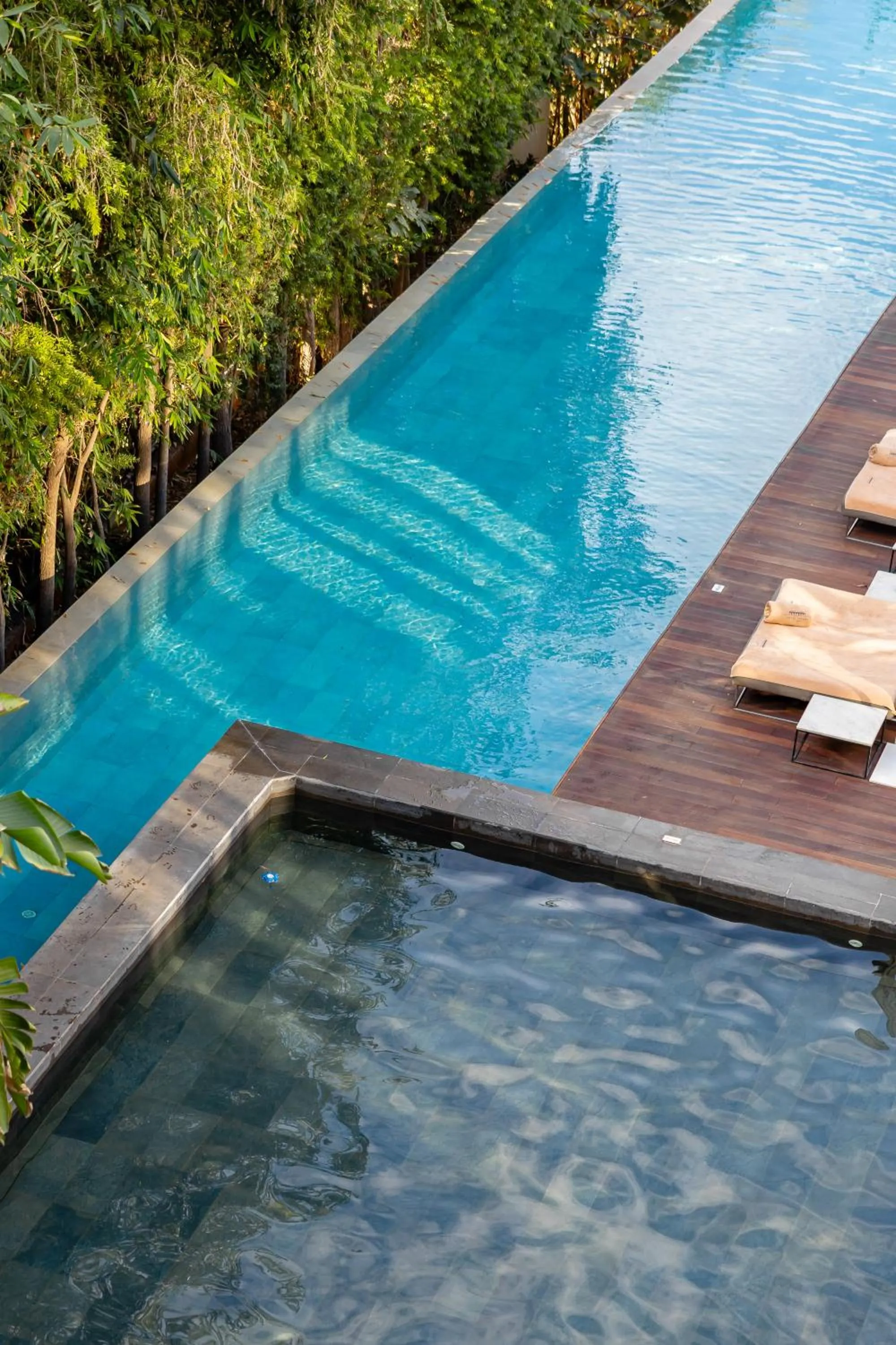 Swimming pool in Hotel Sahrai