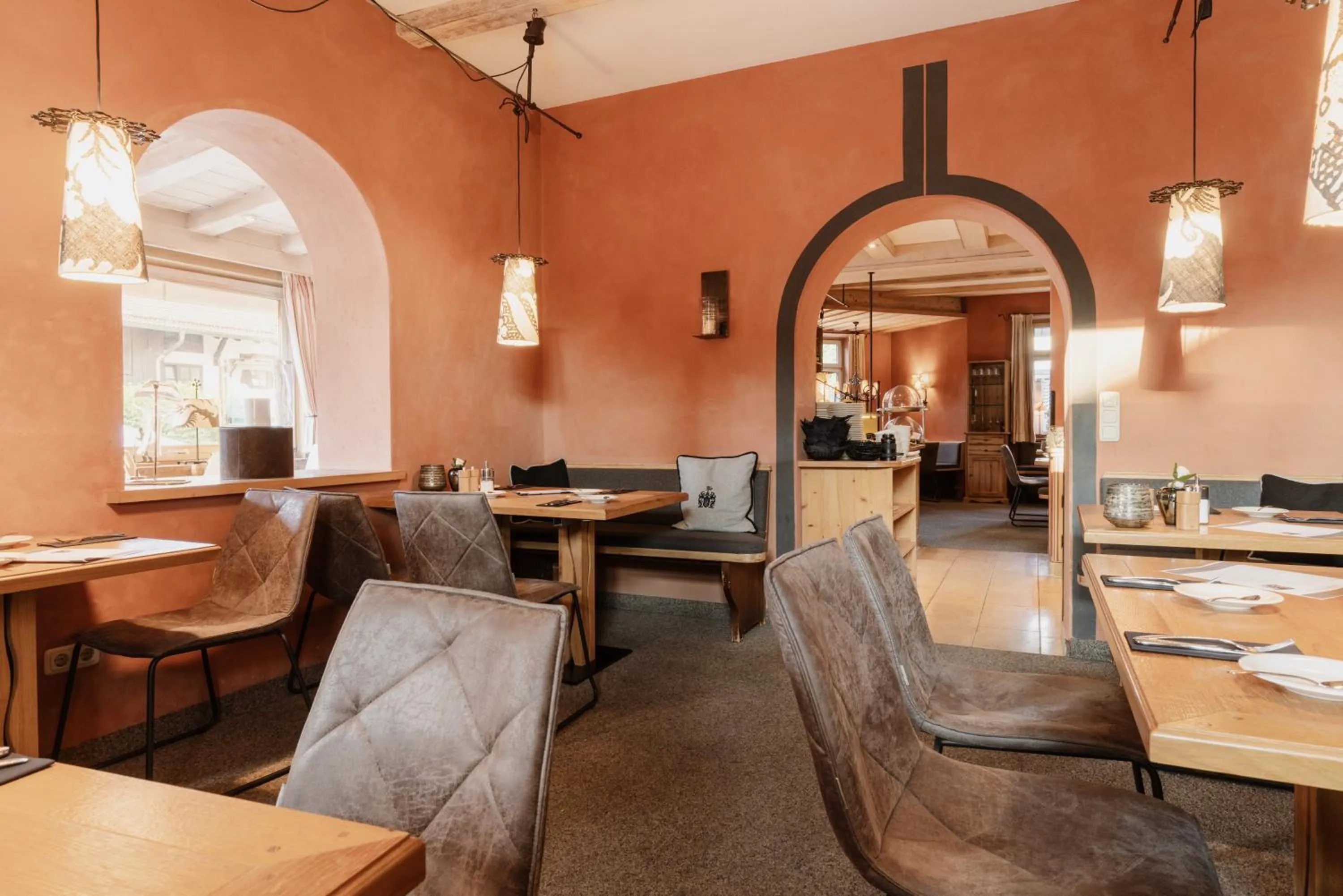 Restaurant/places to eat in Staudacherhof in Garmisch-Partenkirchen I Blick aufs Zugspitzmassiv I einzigartige Bayurvida Küche