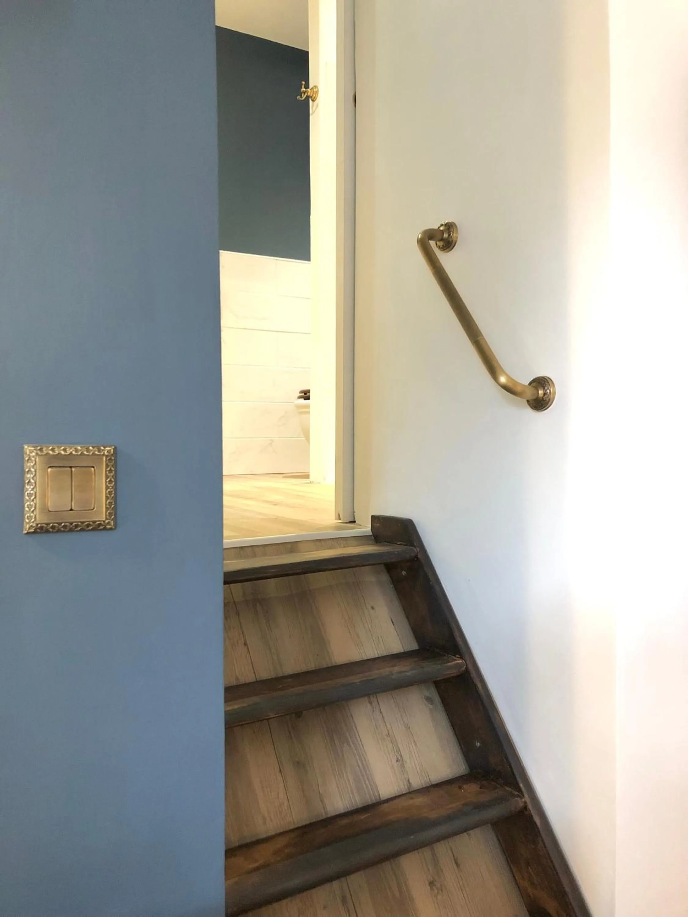 Decorative detail in Hôtel D’Artiste