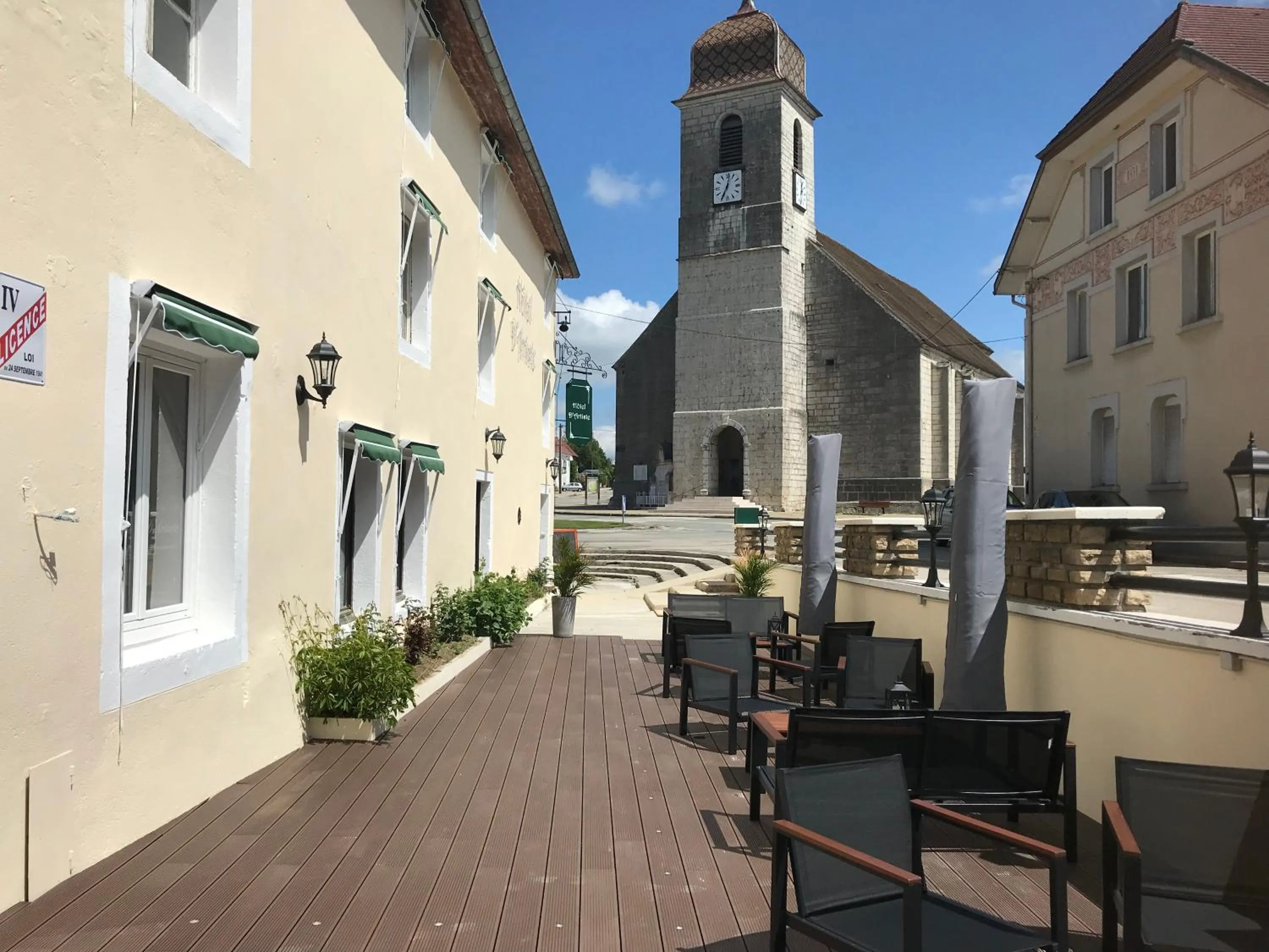 Patio in Hôtel D’Artiste