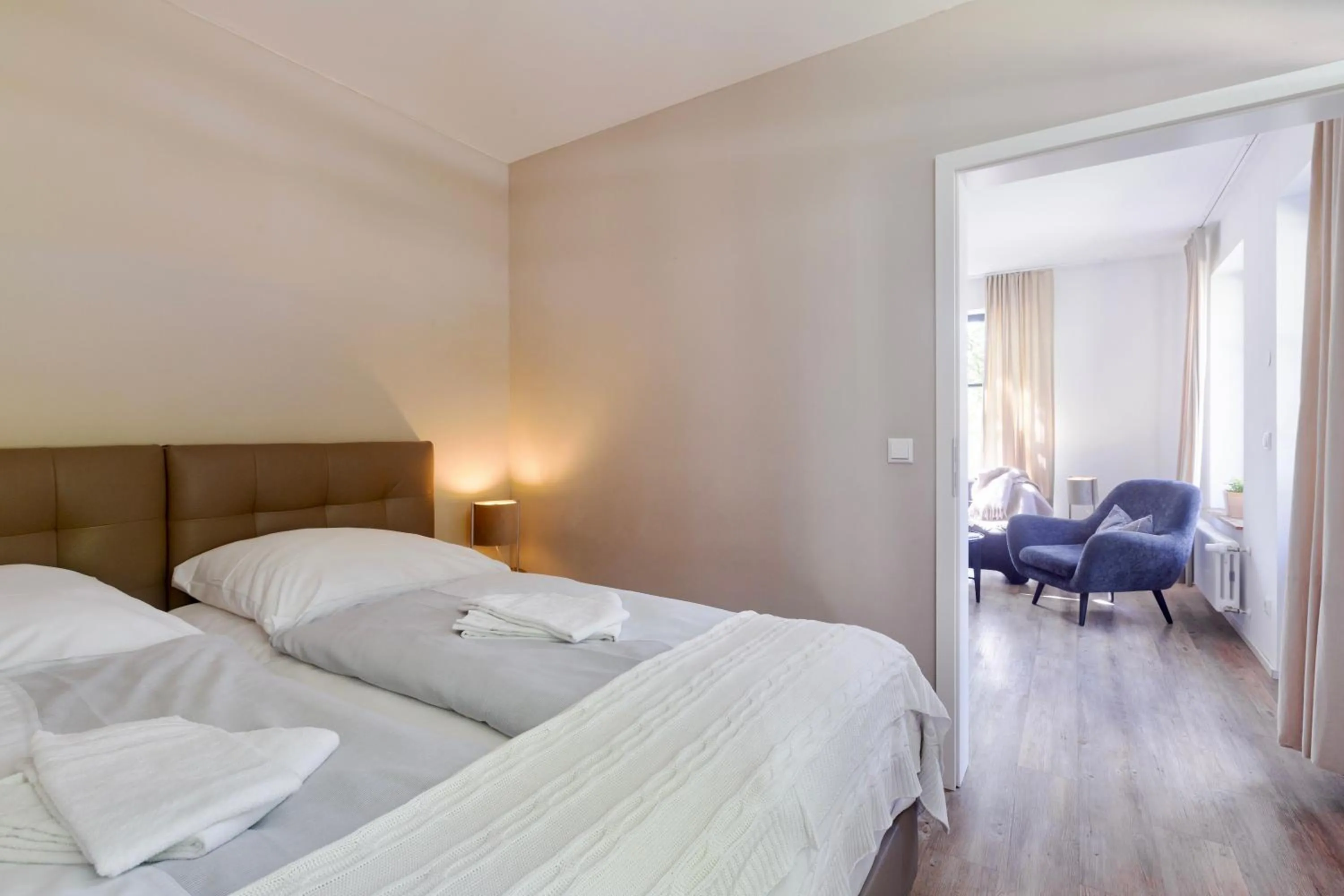 Bedroom, Bed in SEEBADHOF Berlin-Rangsdorf