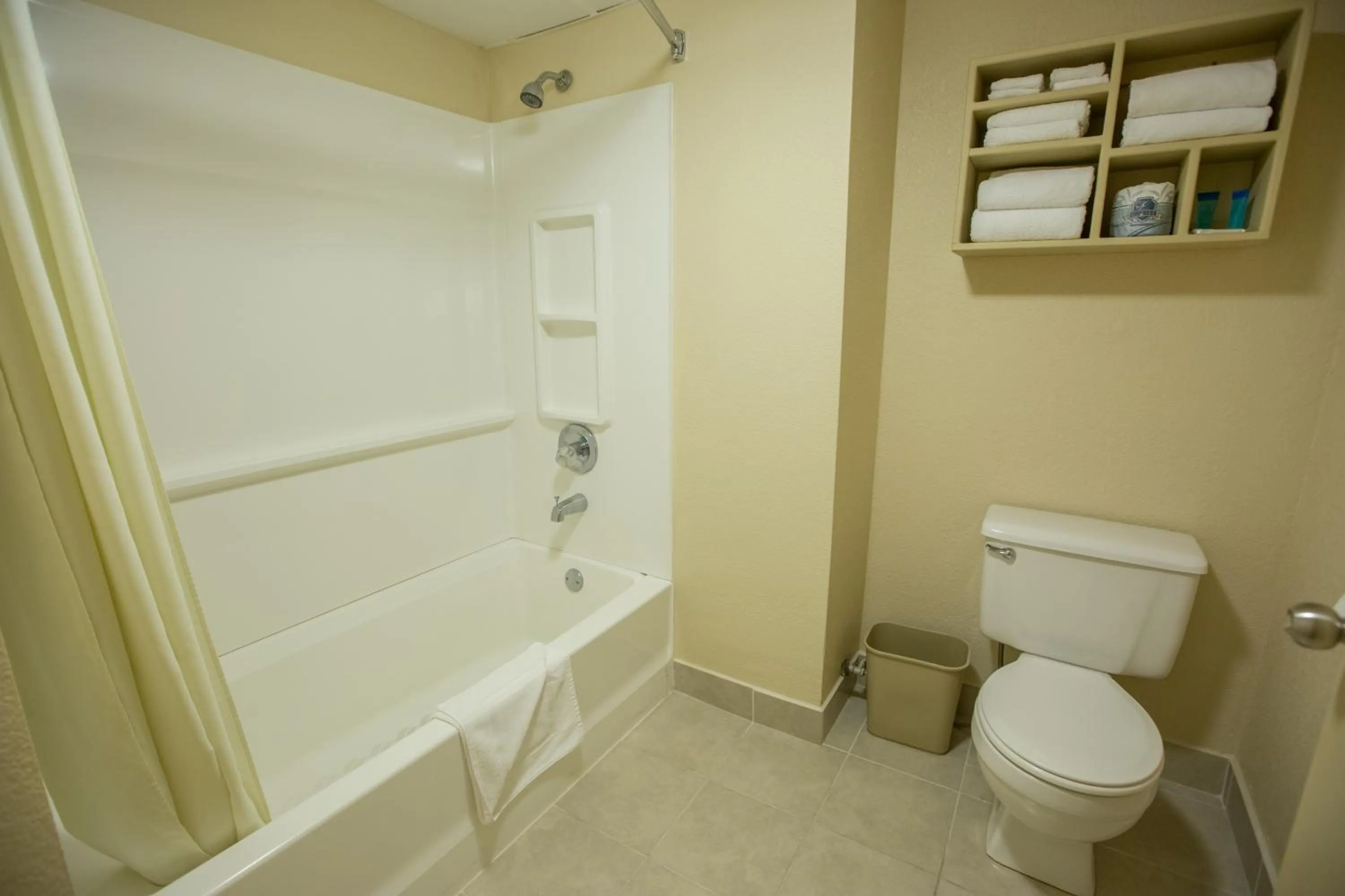 Bathroom in Gazebo Inn