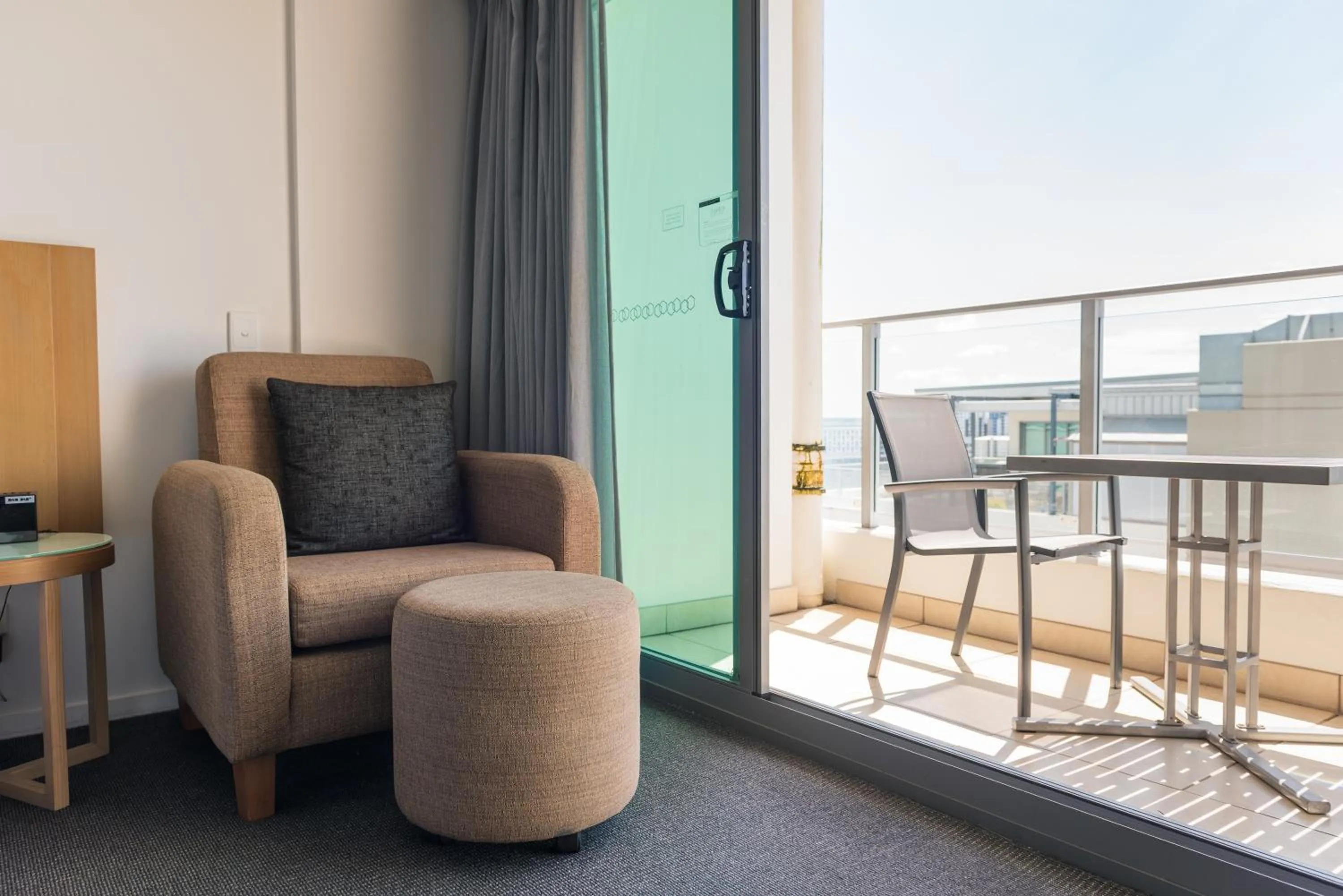 Darwin Harbour Suites