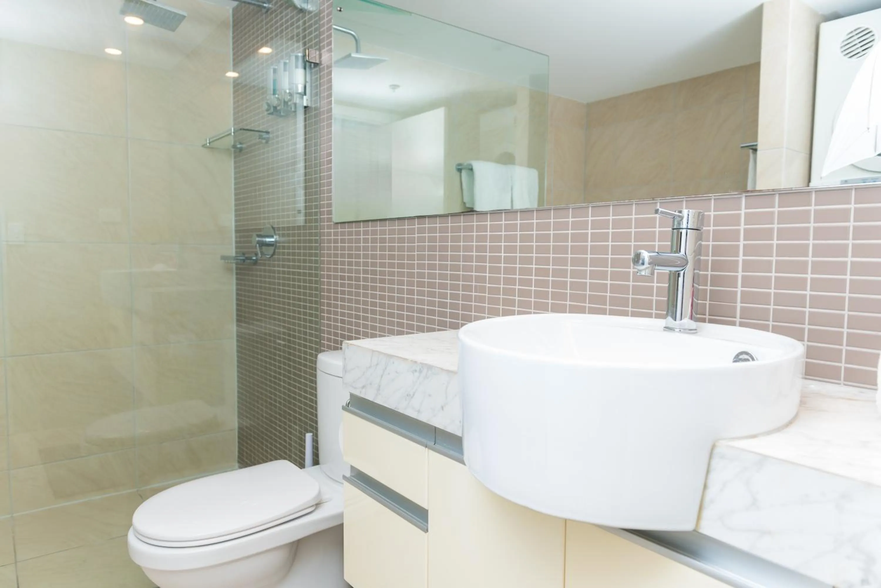 Darwin Harbour Suites