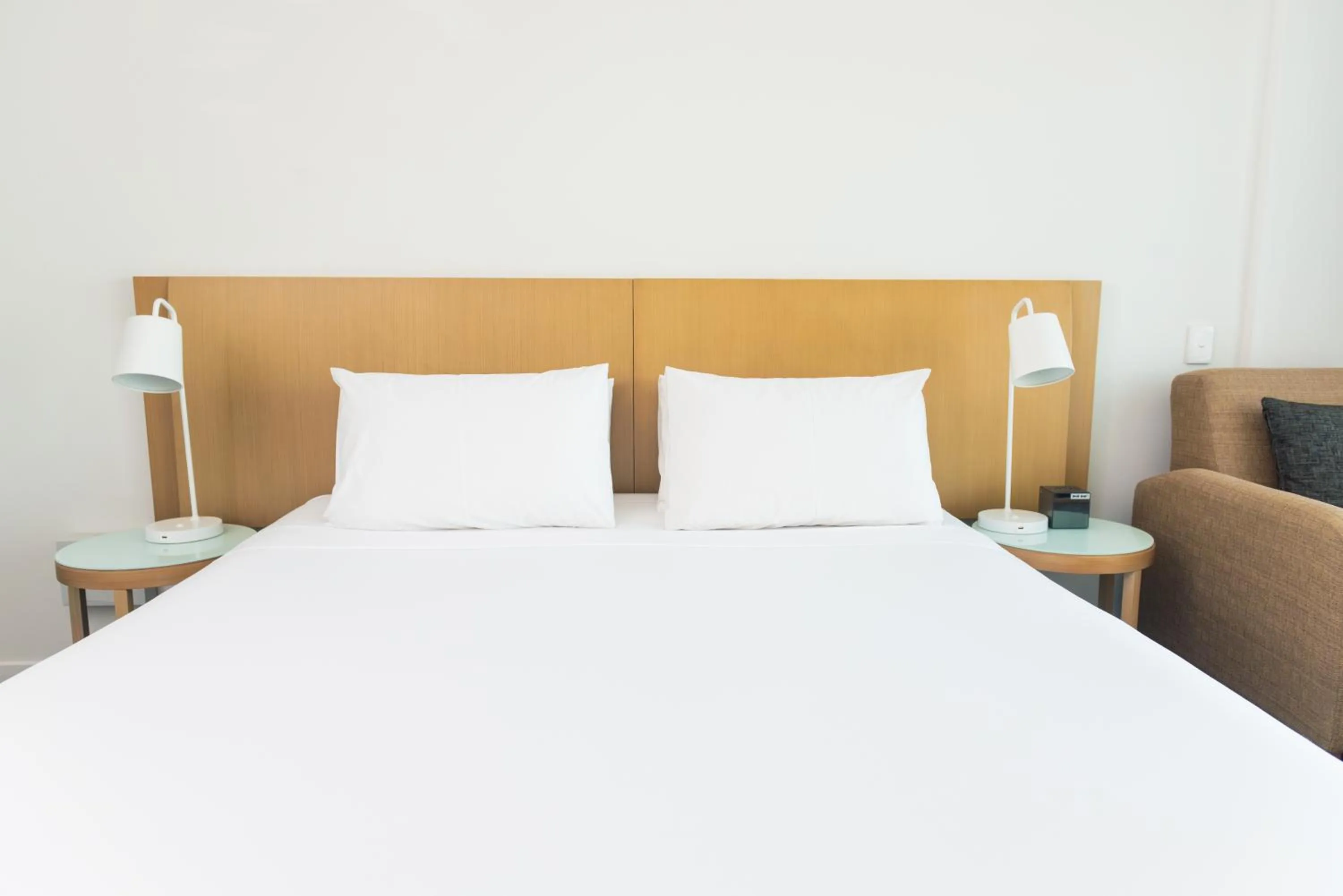 Bed in Darwin Harbour Suites