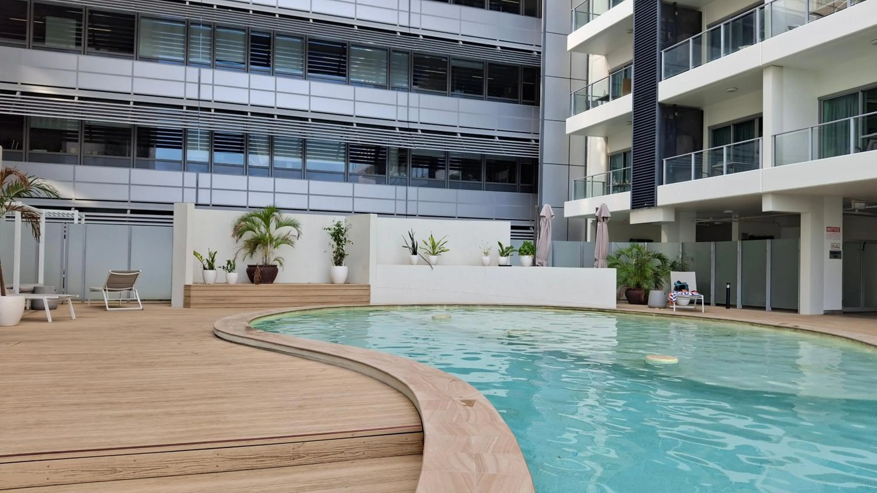 Darwin Harbour Suites