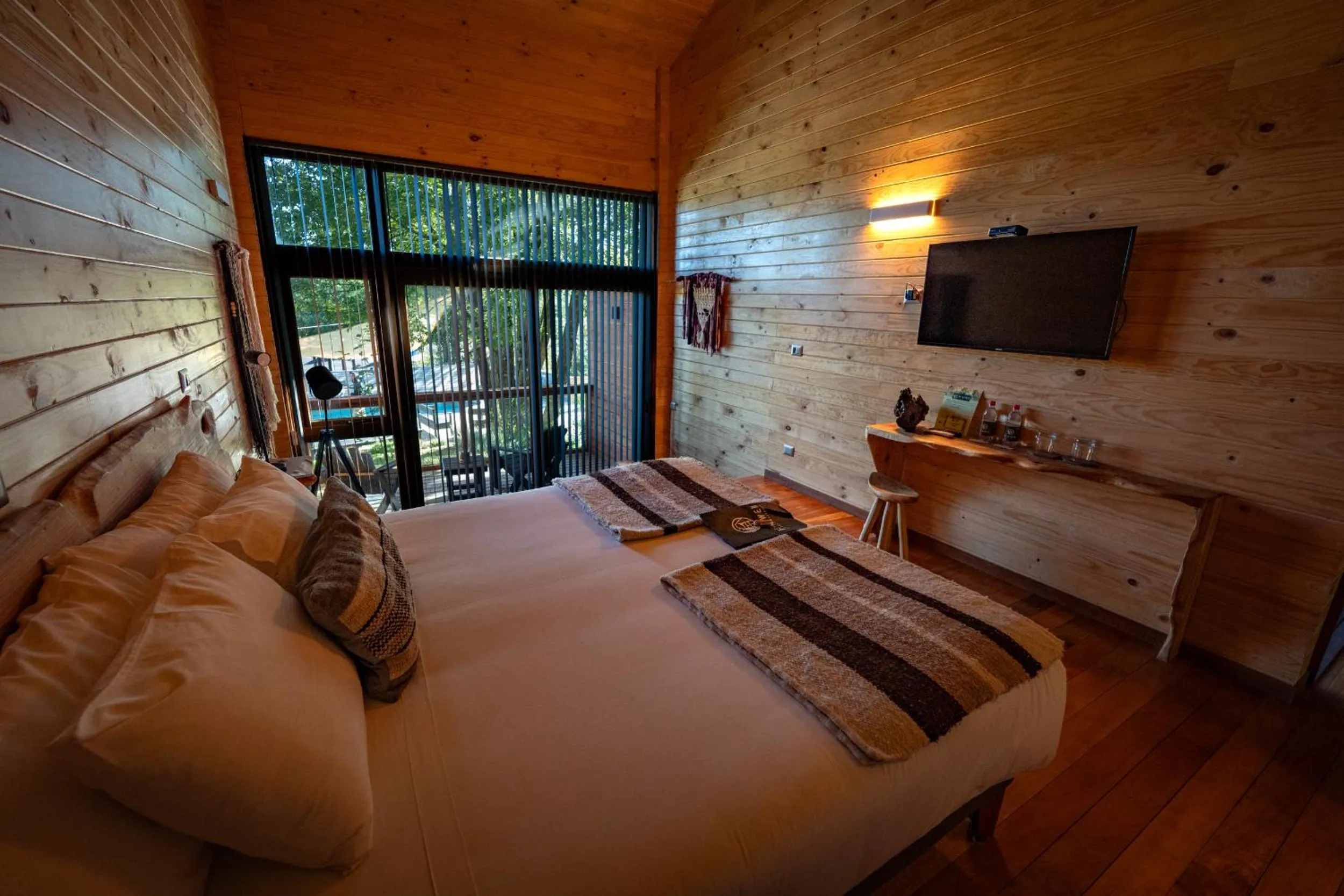 Bed in NI-NEWEN Hotel & Lodge