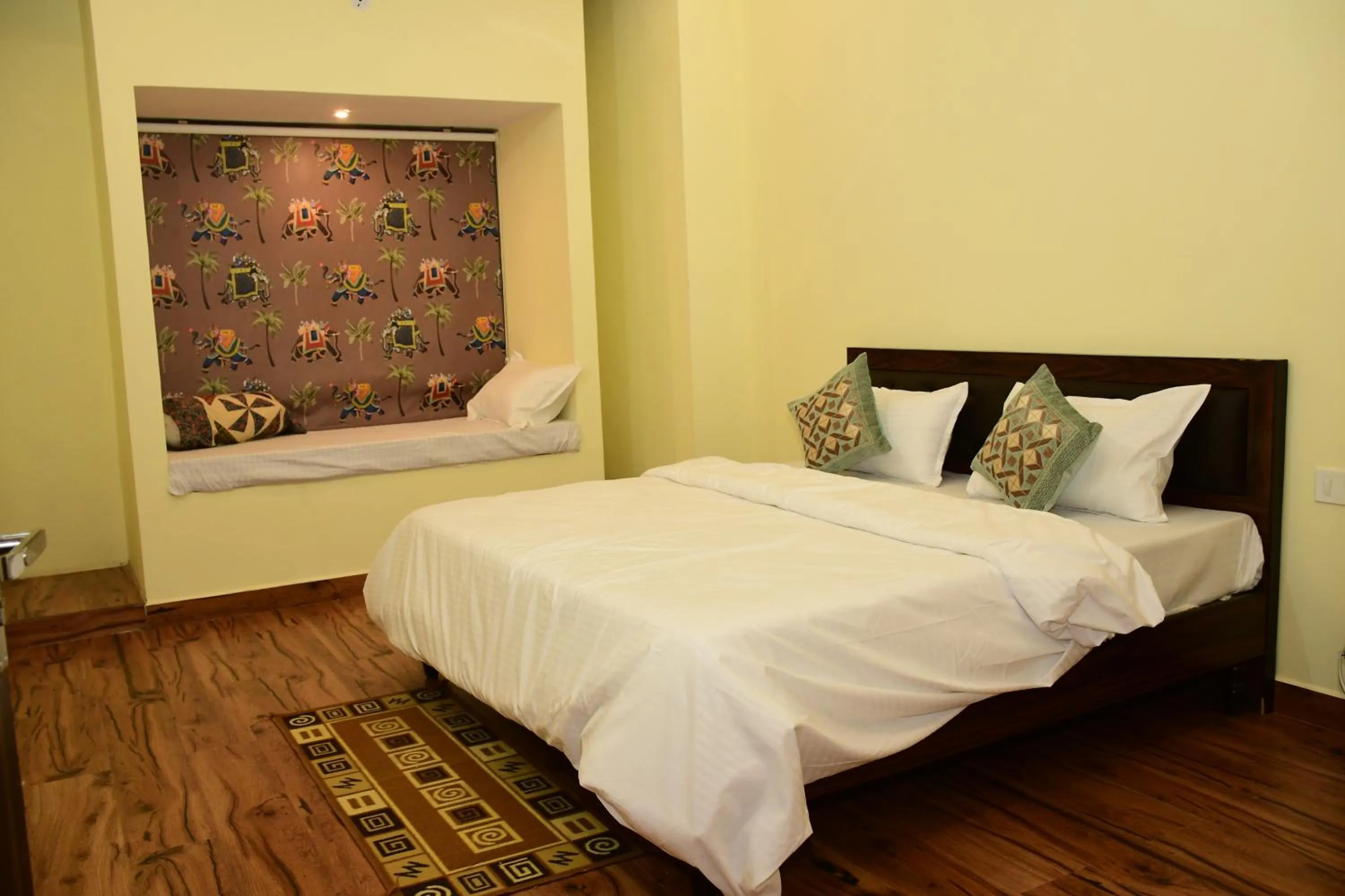 Bedroom, Bed in The Vantage Haveli