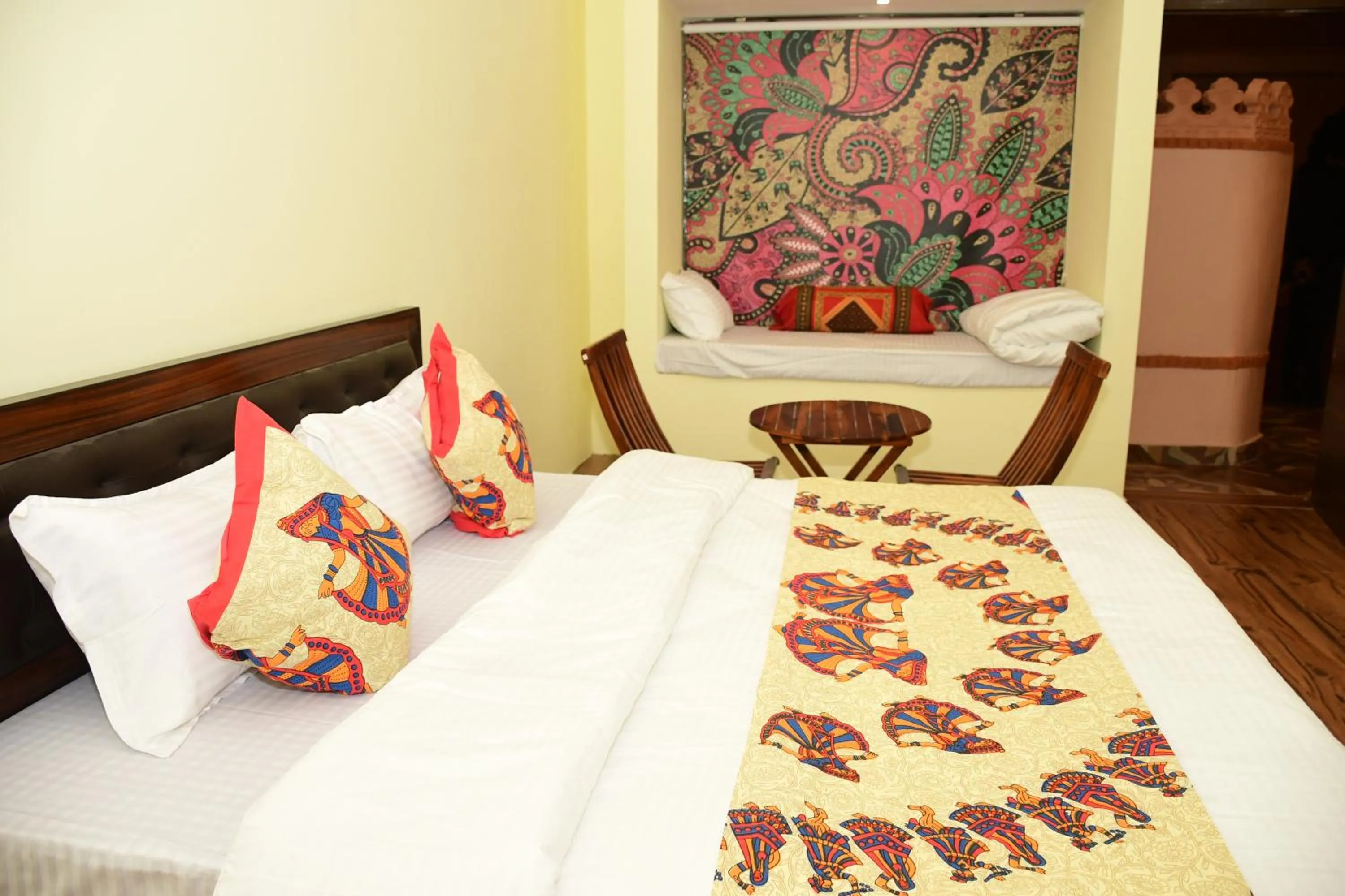 Bed in The Vantage Haveli