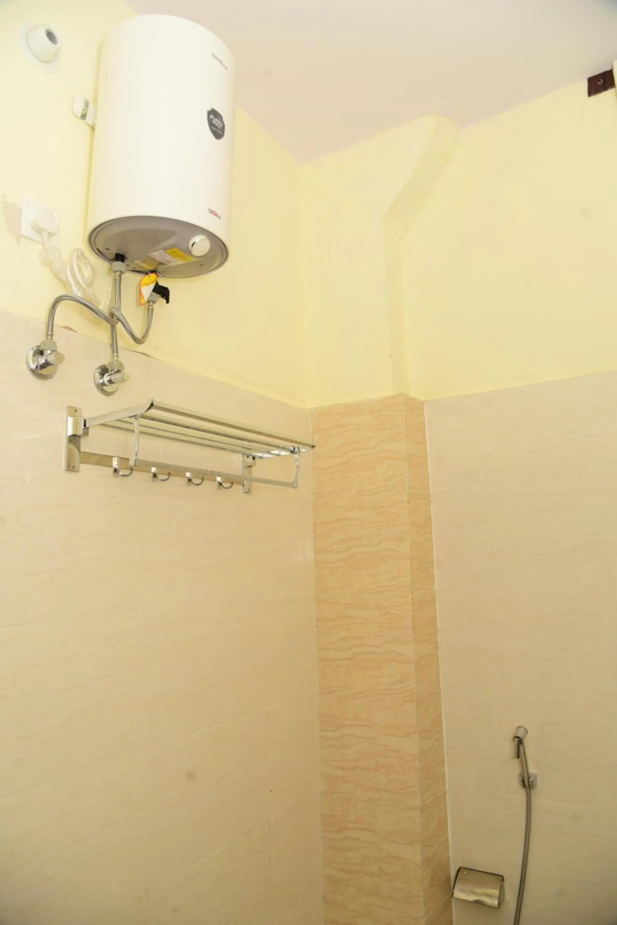 Toilet in The Vantage Haveli