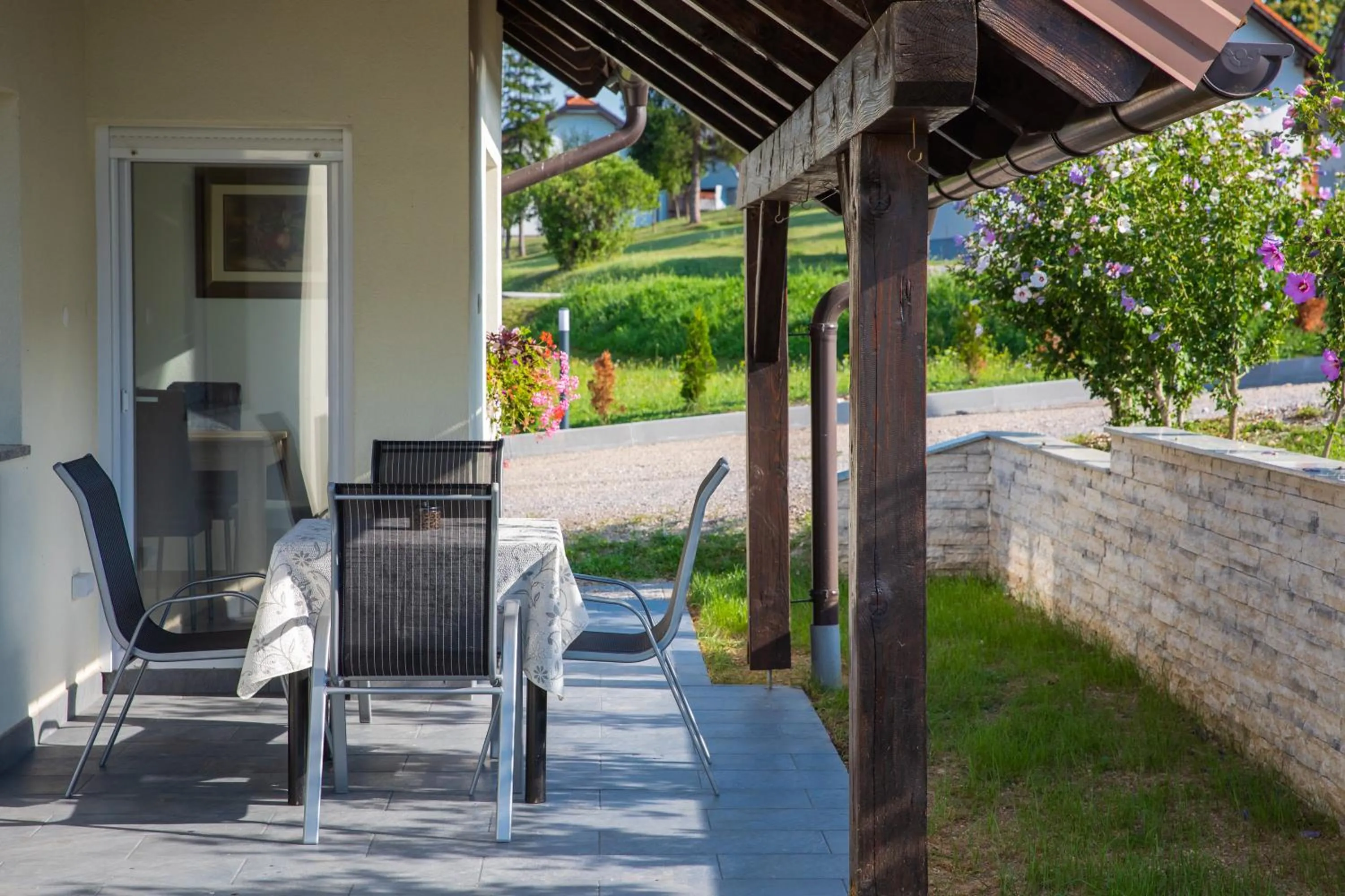 Patio in Apartmani Leptir