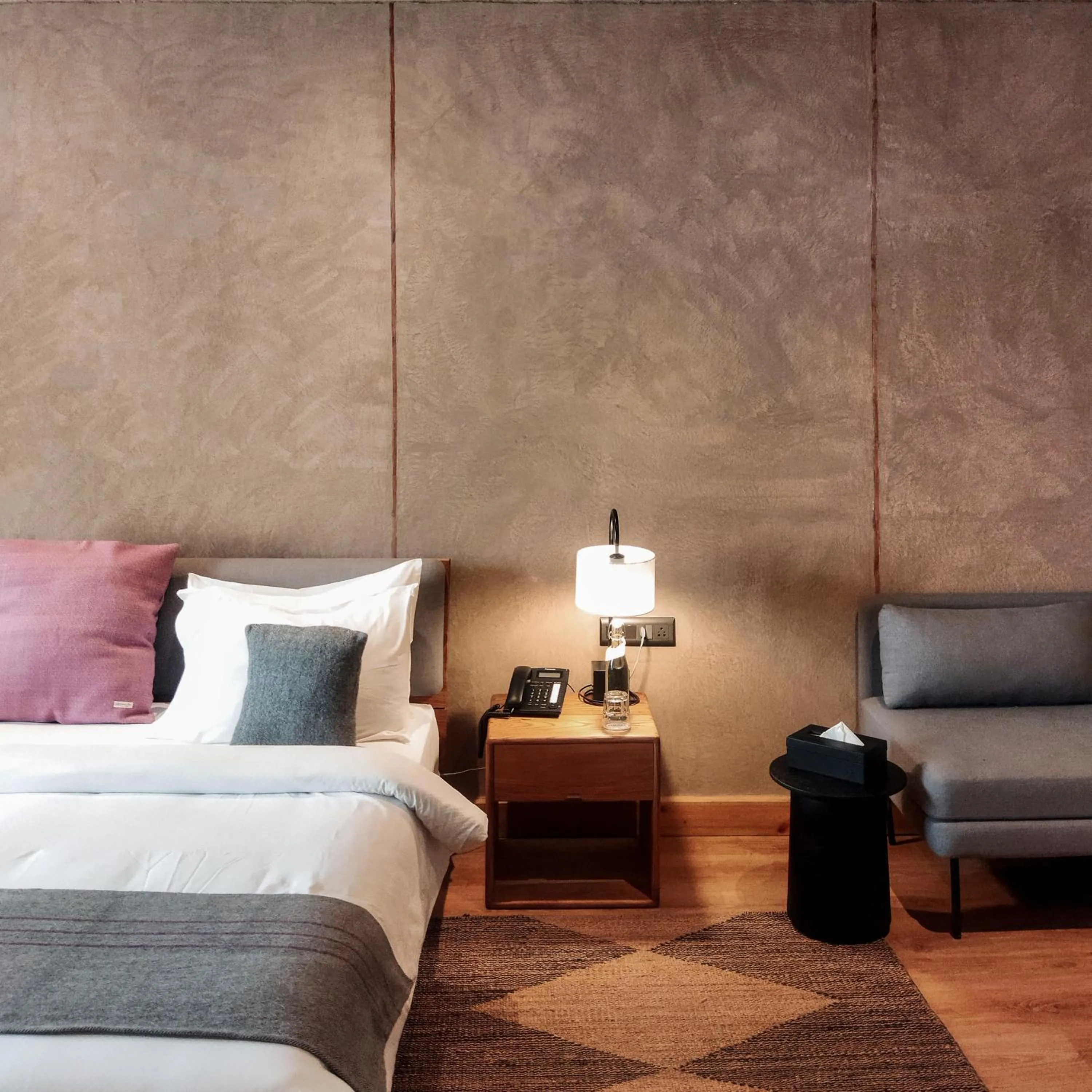 Bedroom, Bed in Chospa Hotel, Leh