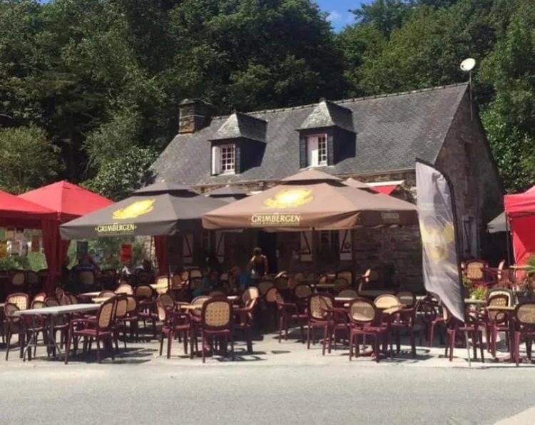 Restaurant/places to eat in La forge b&b