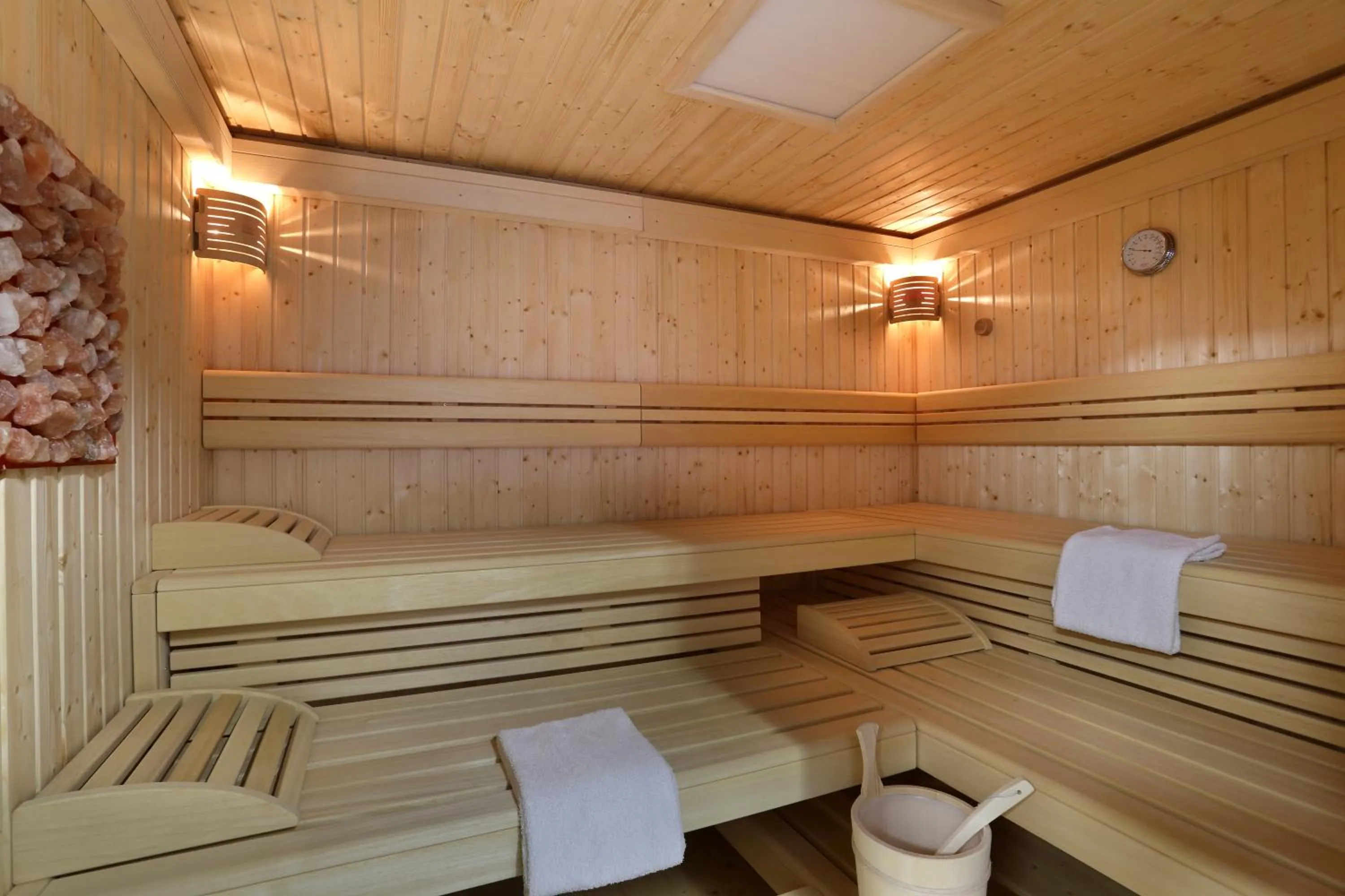 Sauna in The Originals City, Hôtel Les Thermes de l'Avenue, Dax