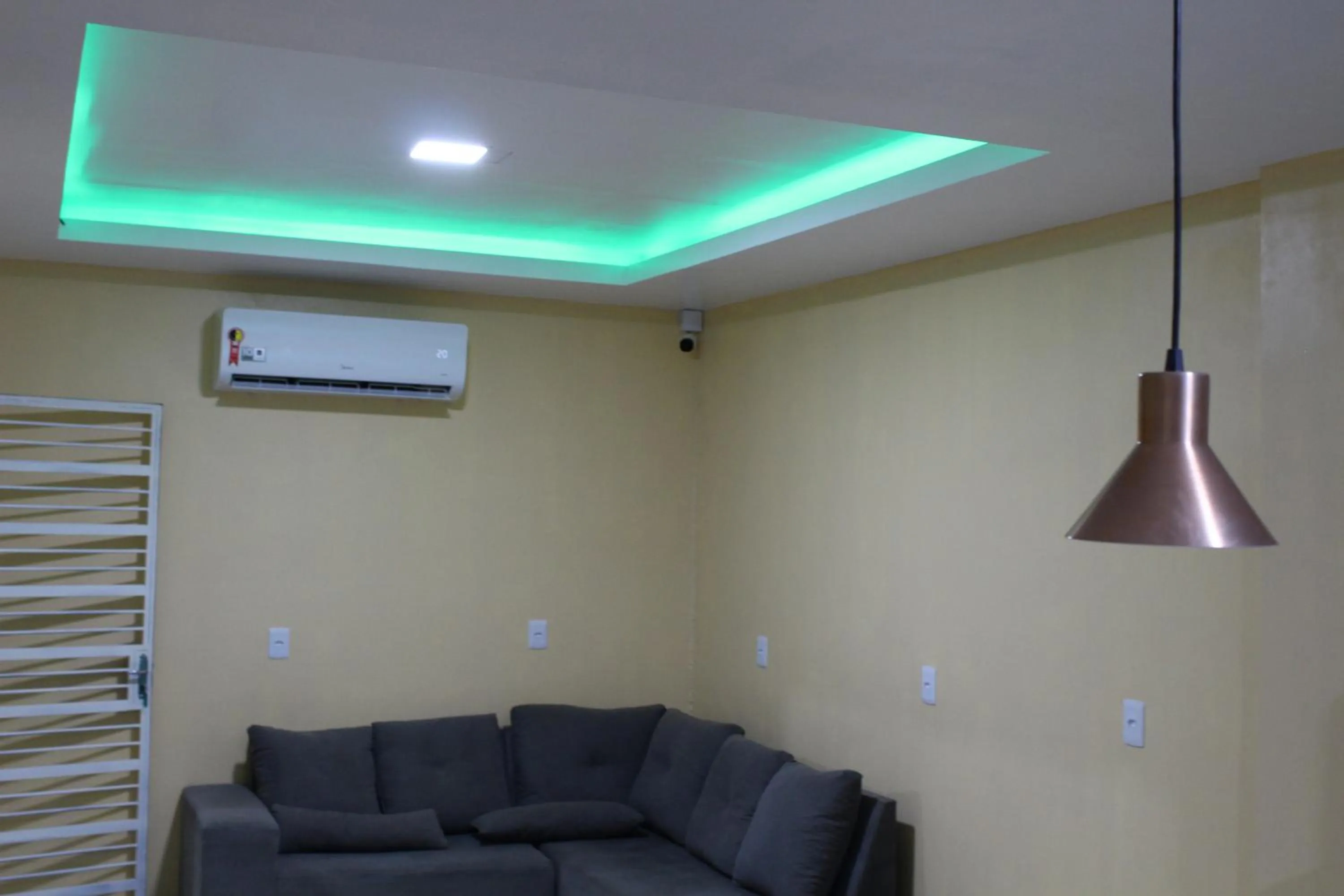 Hotel Jardim Tropical