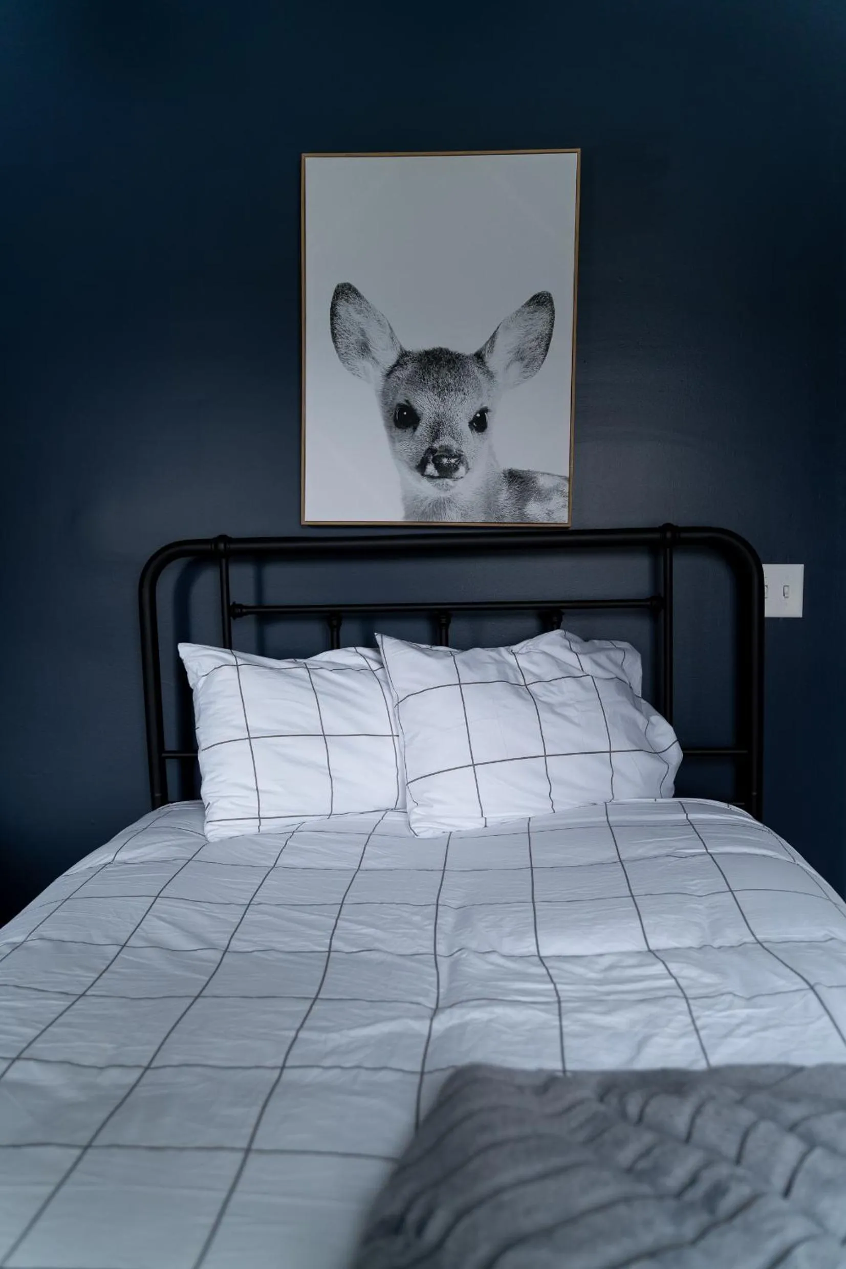 Bed in Sunset Hill House