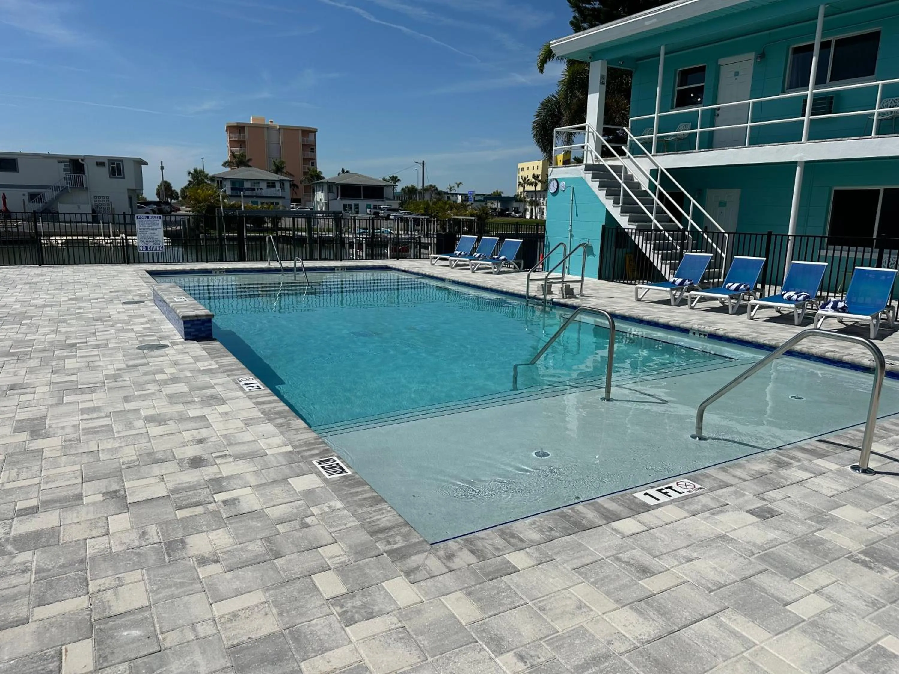 Pool view in Sea Jay Motel and Marina
