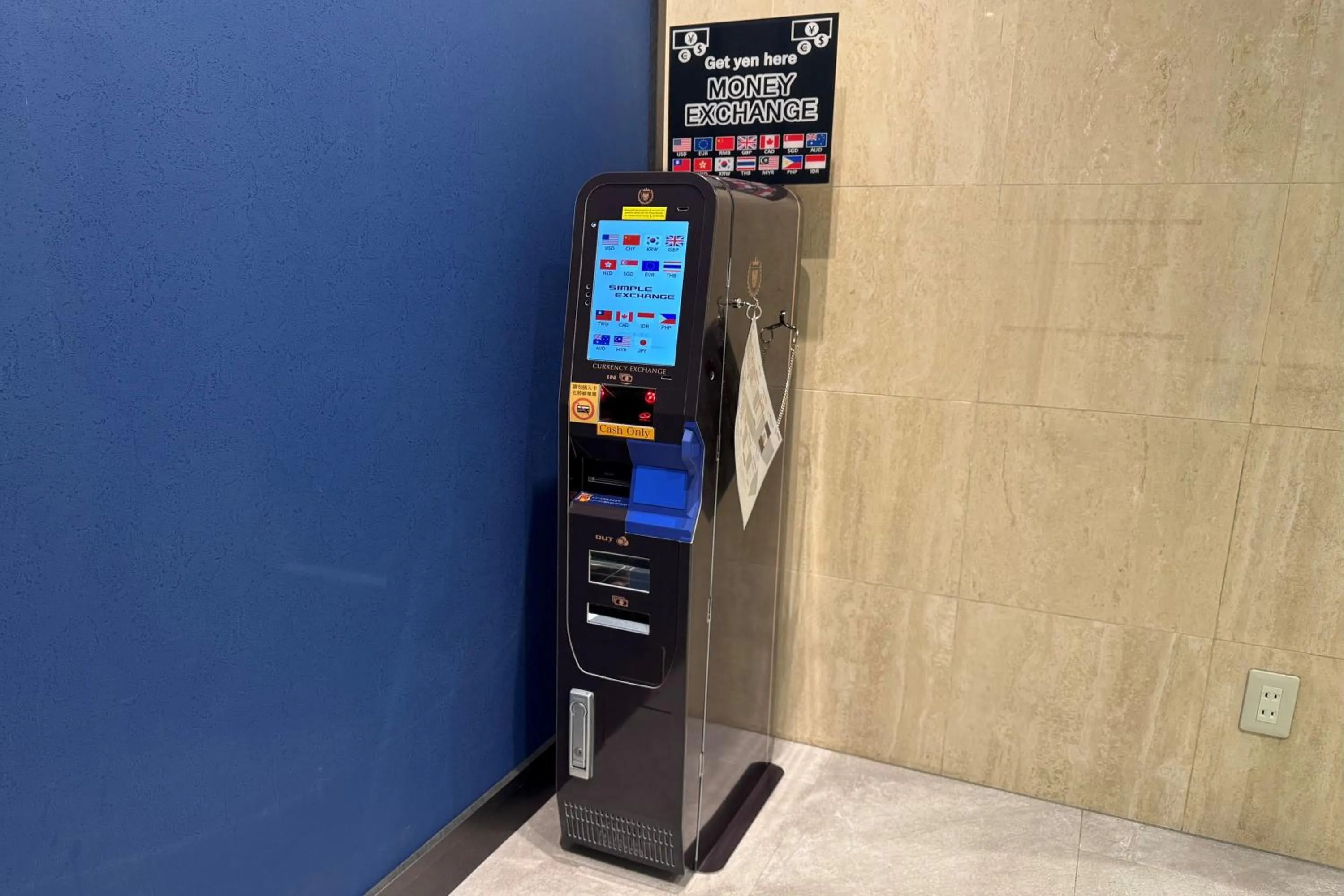 currency exchange in HOTEL MYSTAYS Hakodate Station