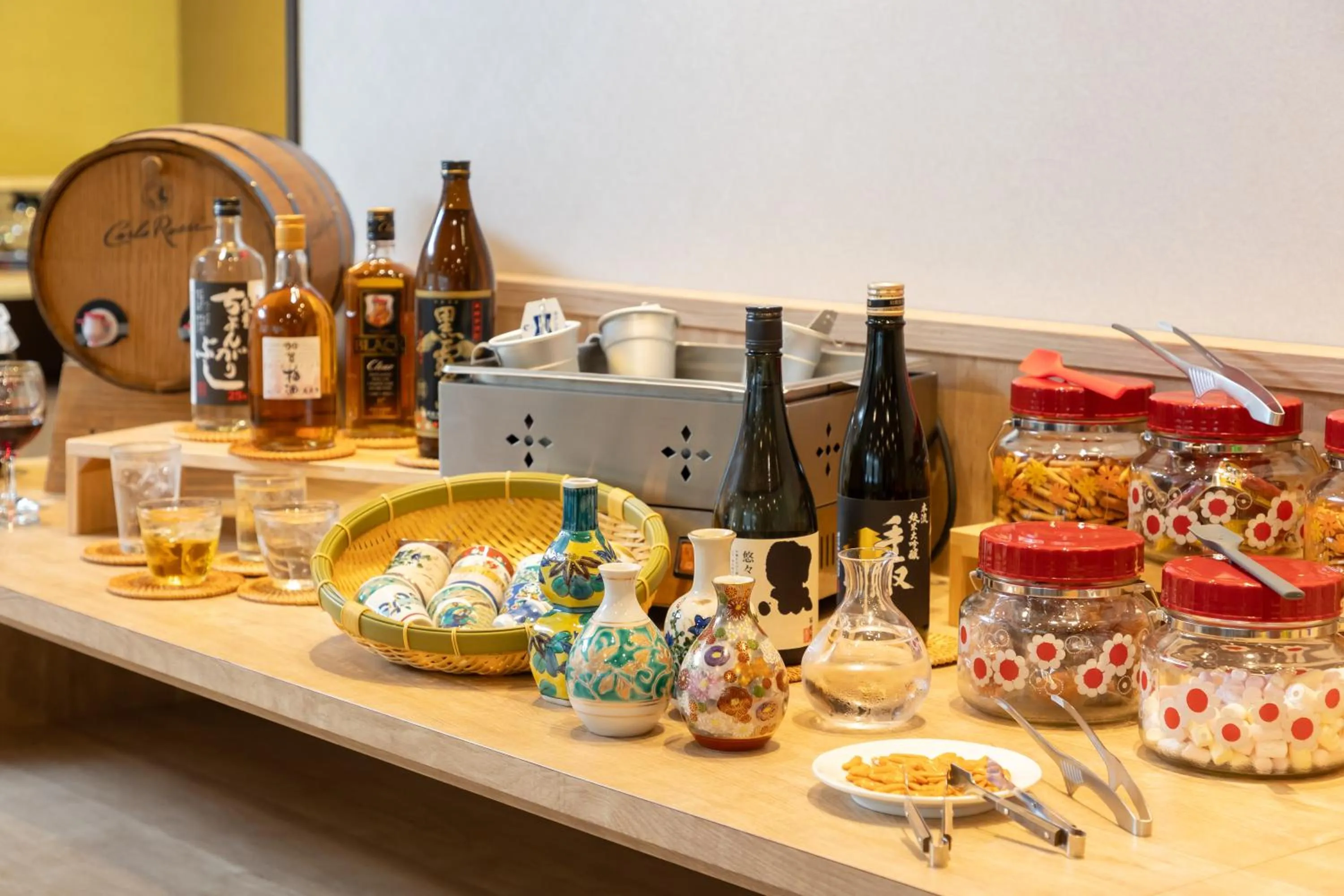 Communal lounge/ TV room in HOTEL MYSTAYS Kanazawa Katamachi