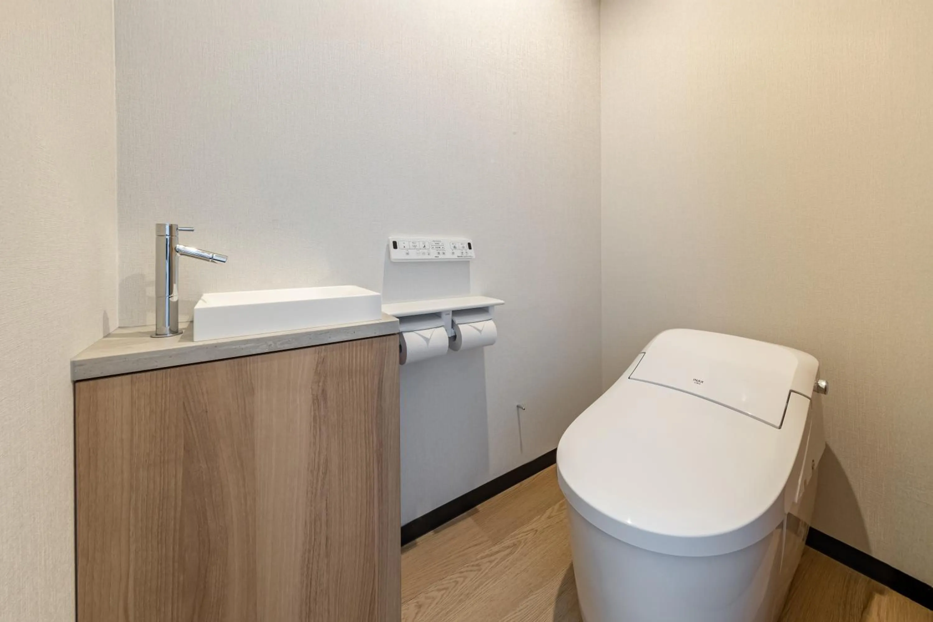 Toilet in HOTEL MYSTAYS Kanazawa Katamachi