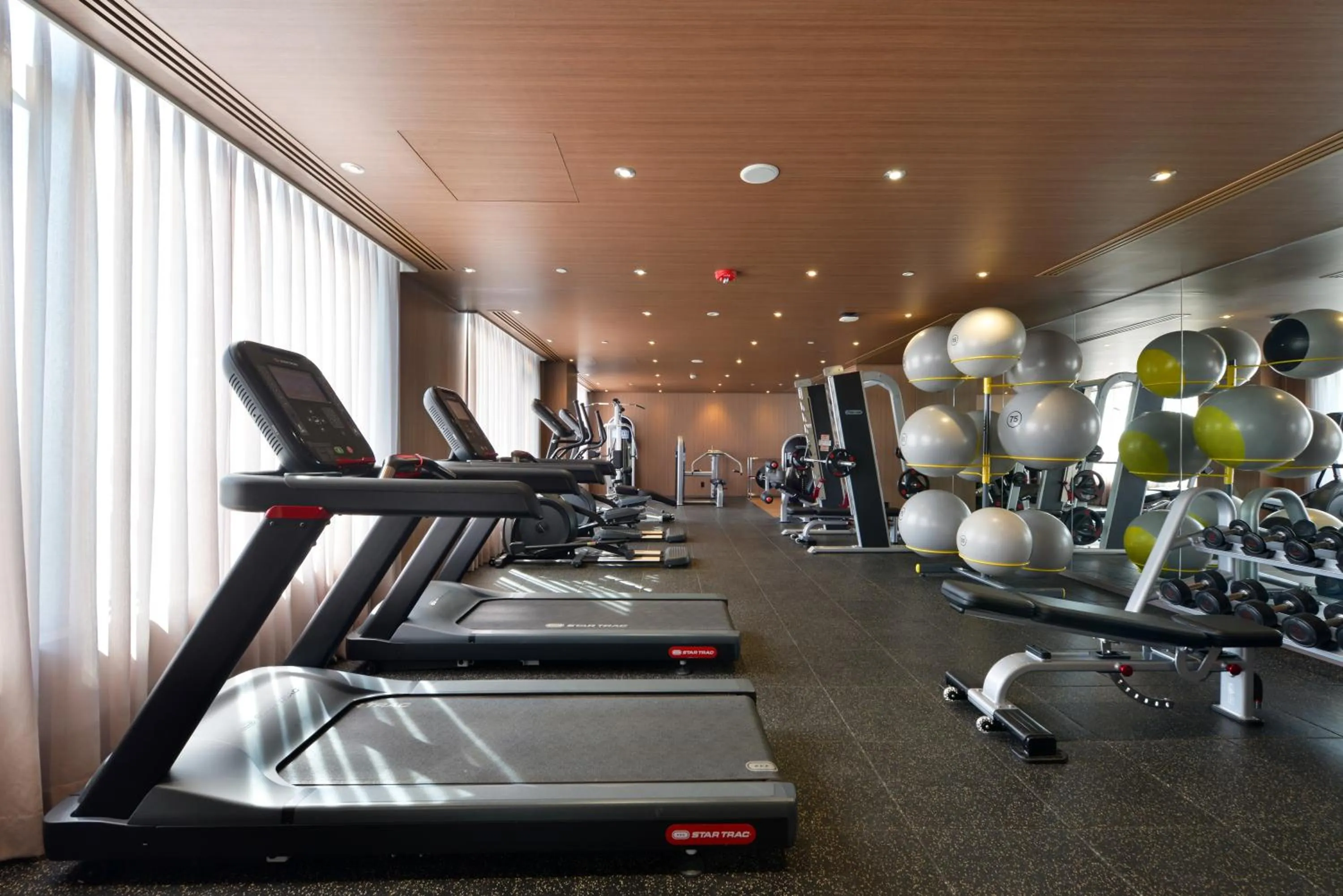 Fitness centre/facilities in Hotel Nikko Amata City Chonburi