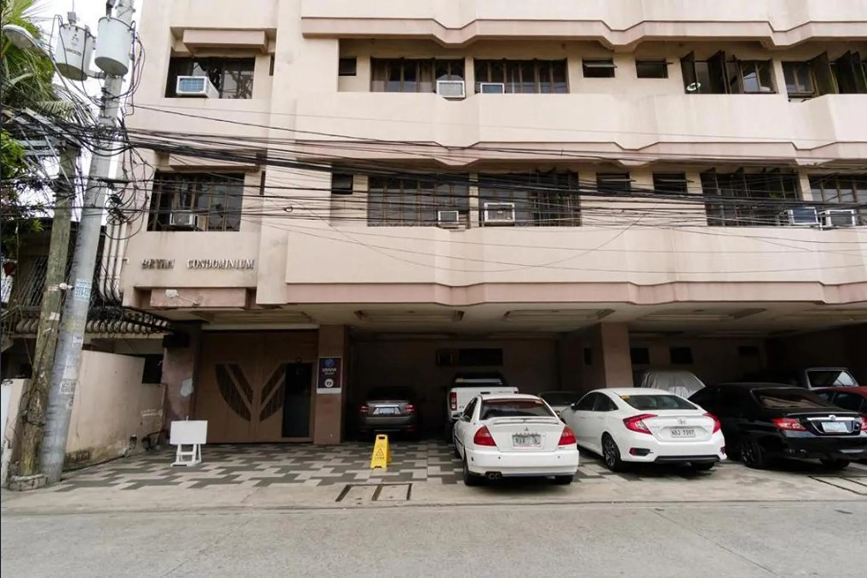 Property building in Bryan Condo Suites Makati near Airport