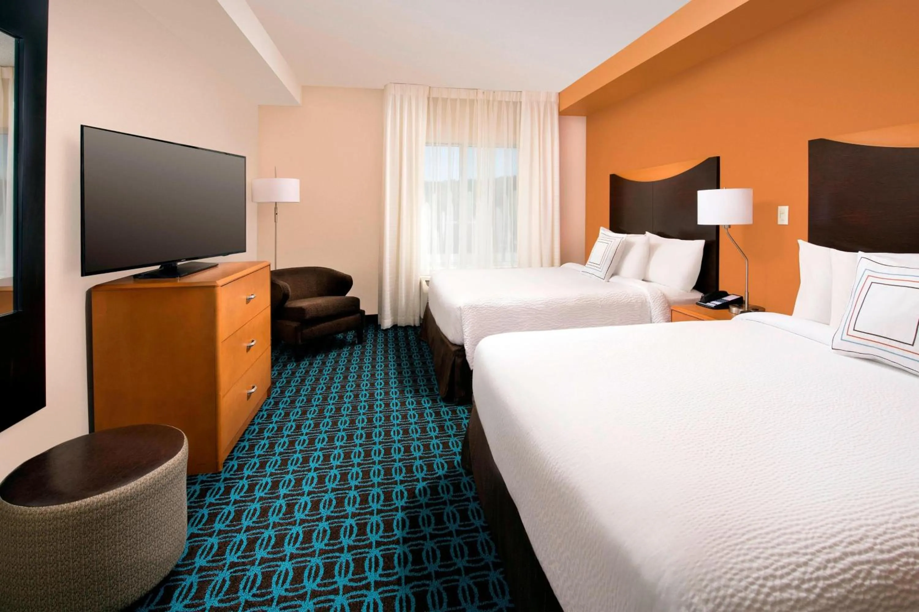 Photo of the whole room, Bed in Fairfield Inn & Suites-Washington DC