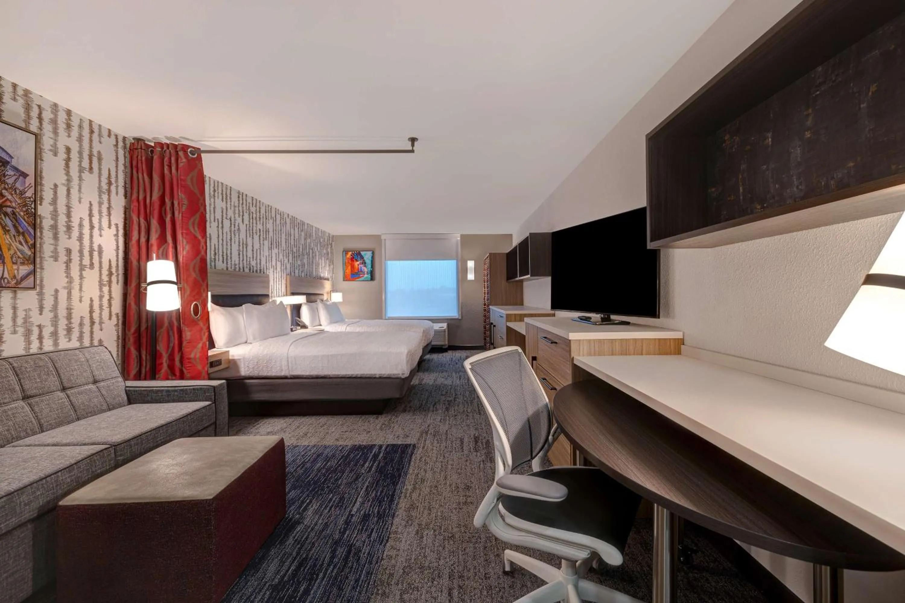 Bedroom, Bed in Home2 Suites By Hilton Blythewood, Sc