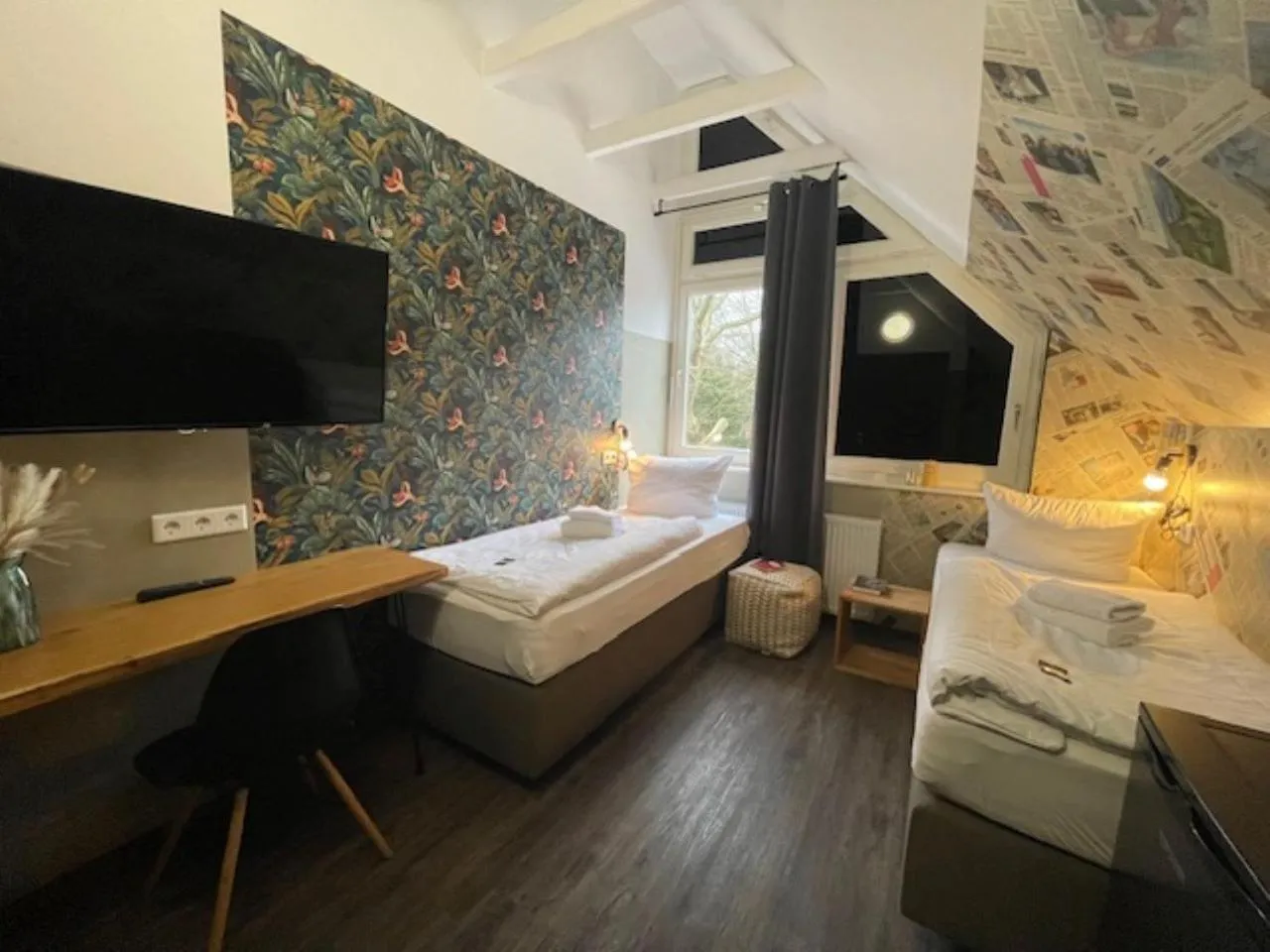 Photo of the whole room, Bed in aappartel APARTHOTEL Herford