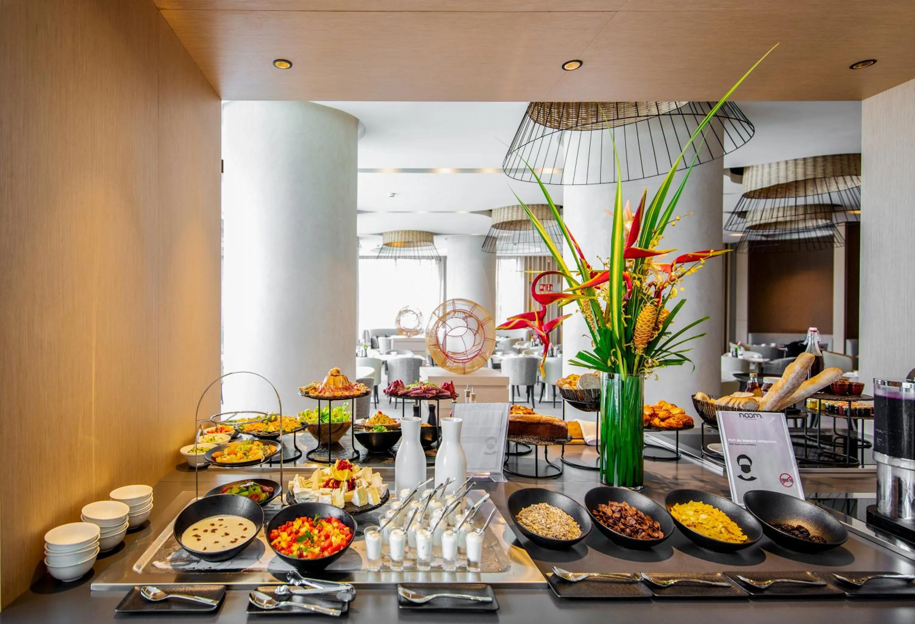 Breakfast in Noom Hotel Abidjan Plateau