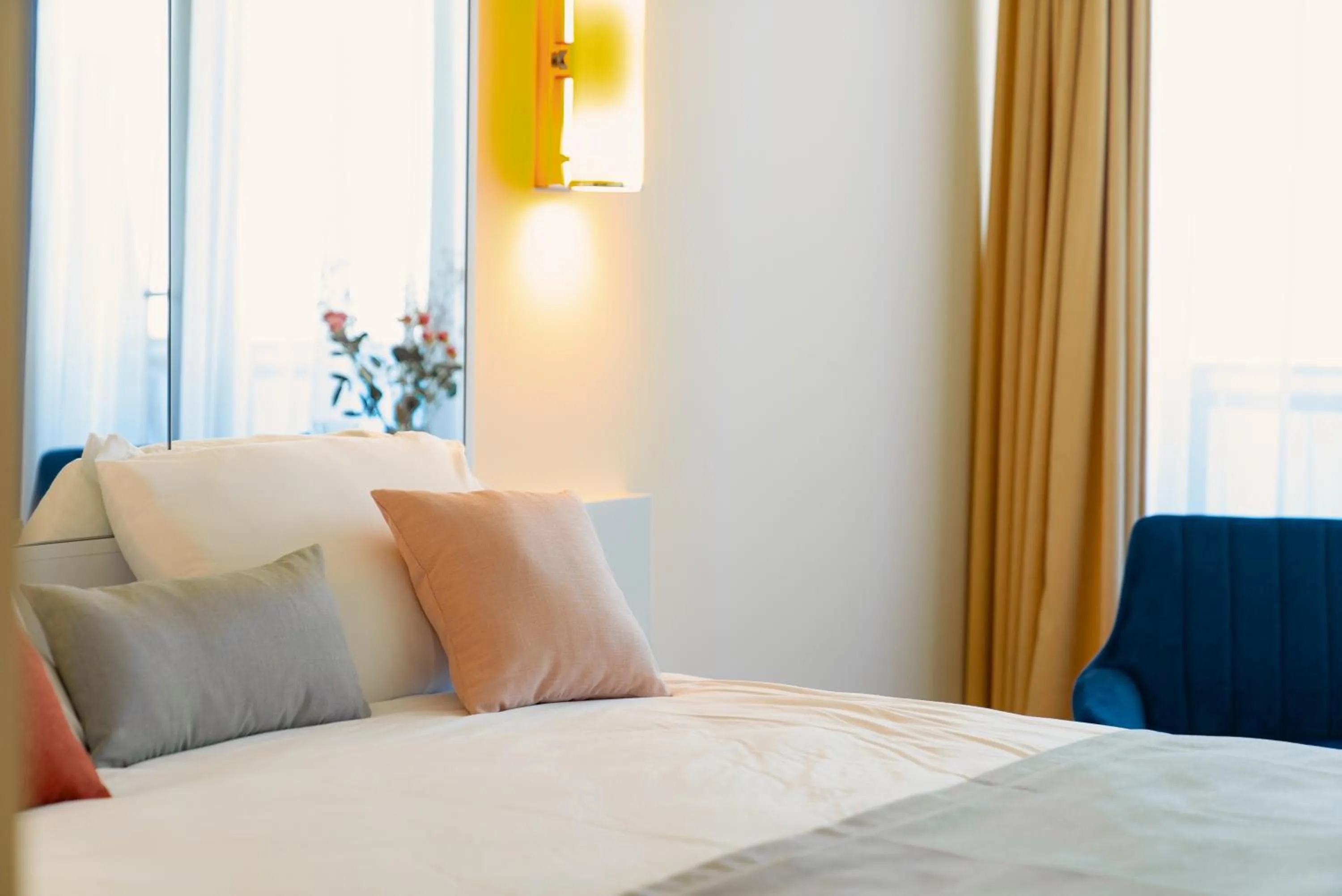 Bed in G-Point City Beach