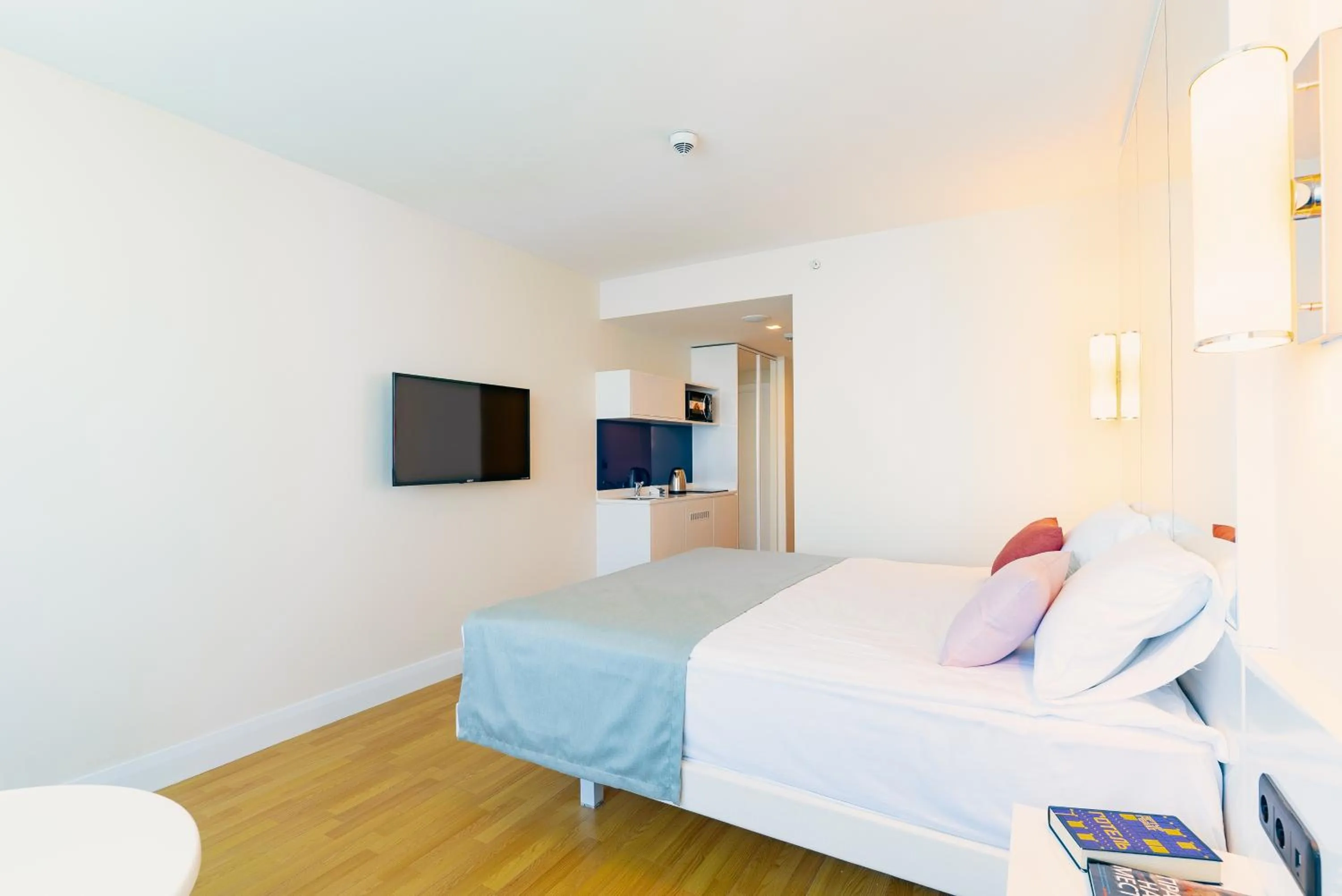 Bed in G-Point City Beach