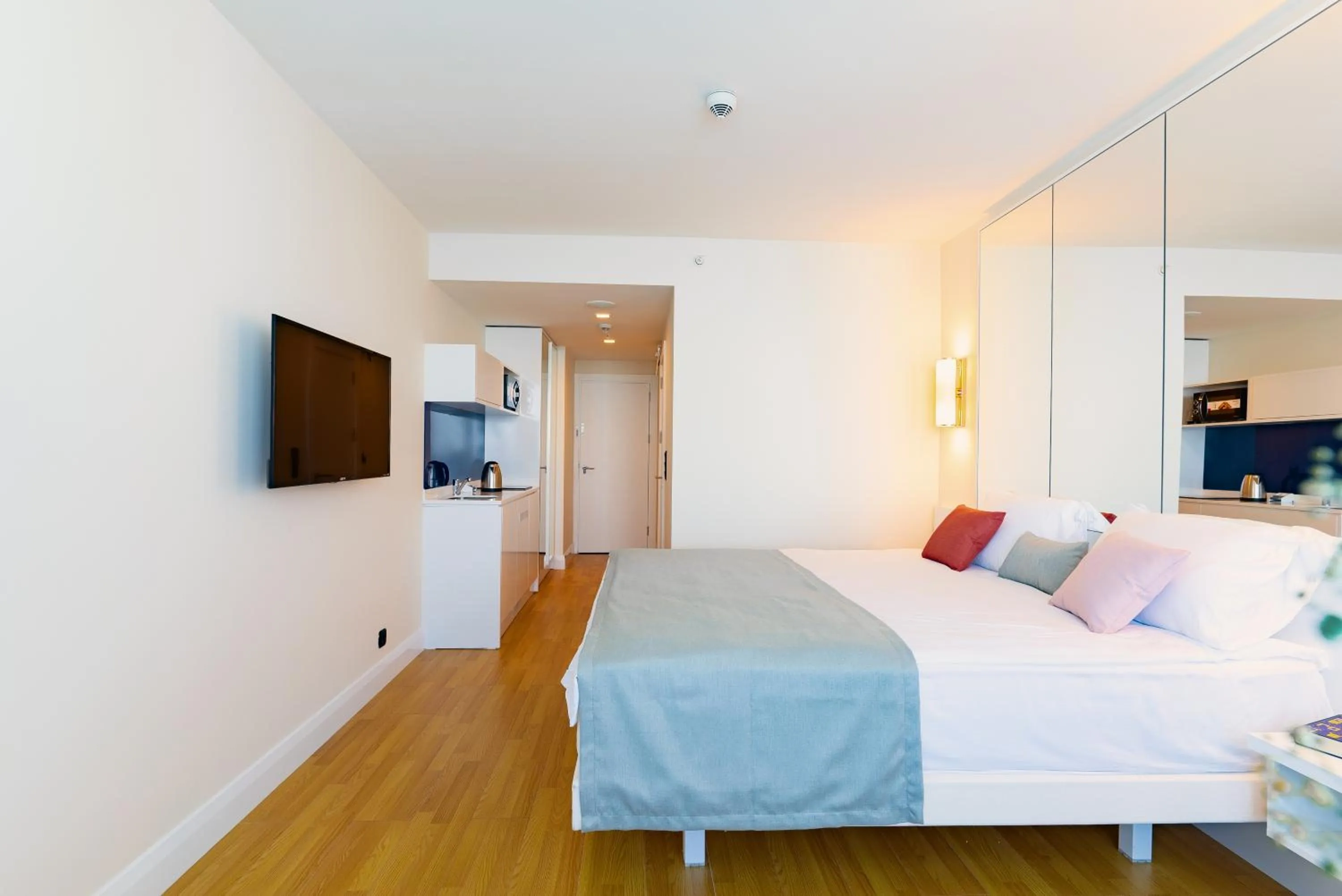 Bed in G-Point City Beach