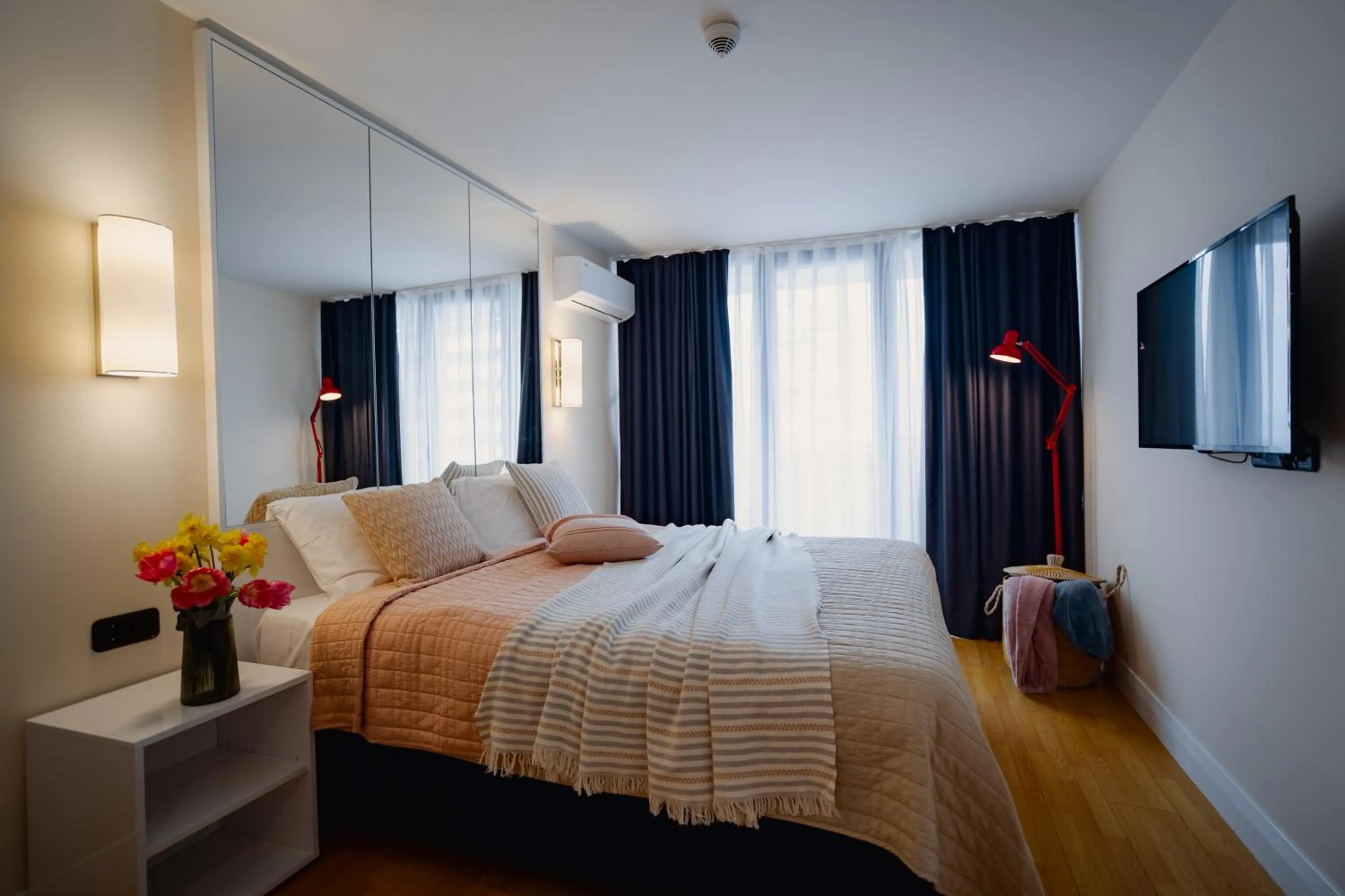 Bed in G-Point City Beach