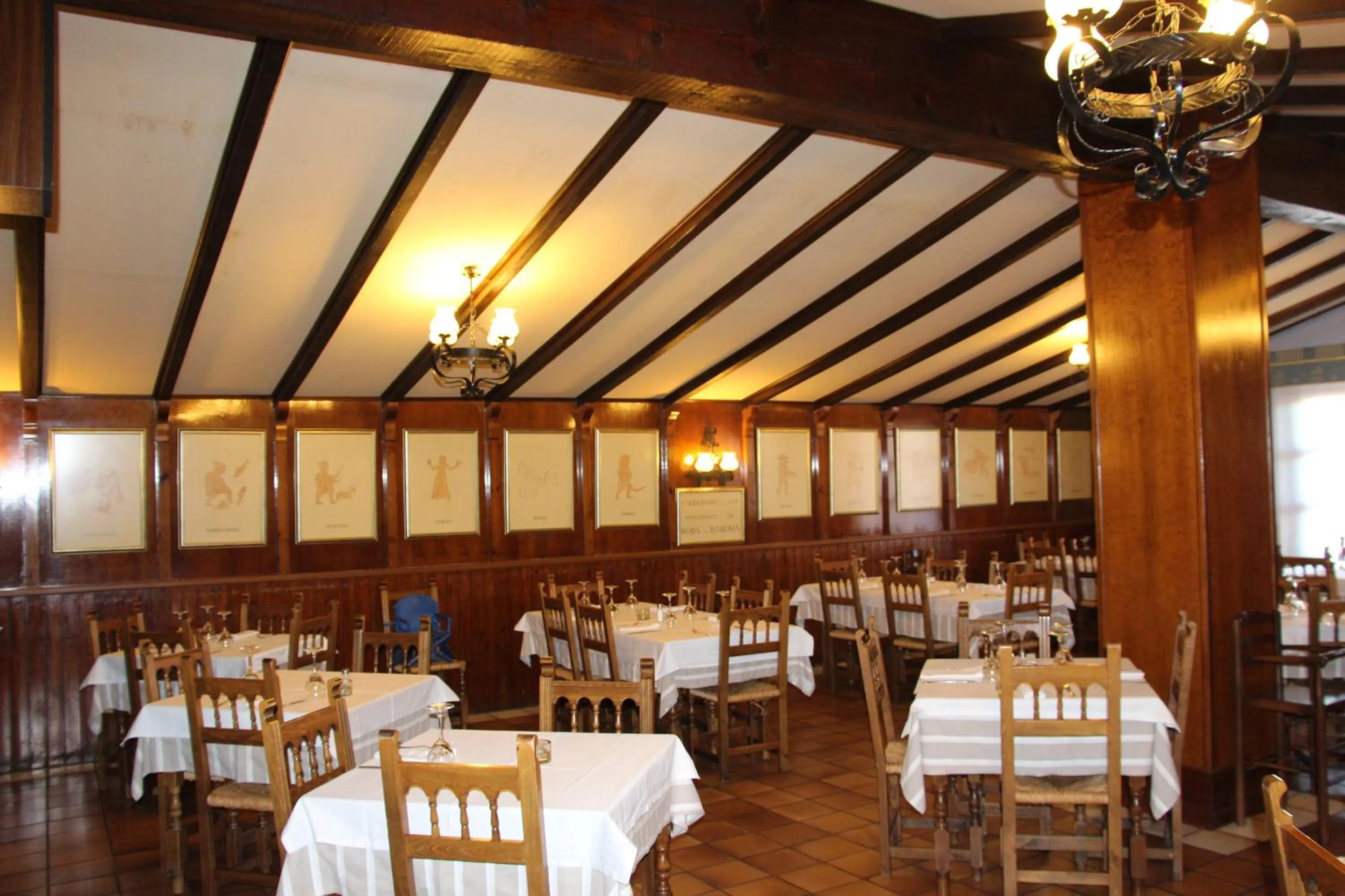 Aparthotel Tres Caminos