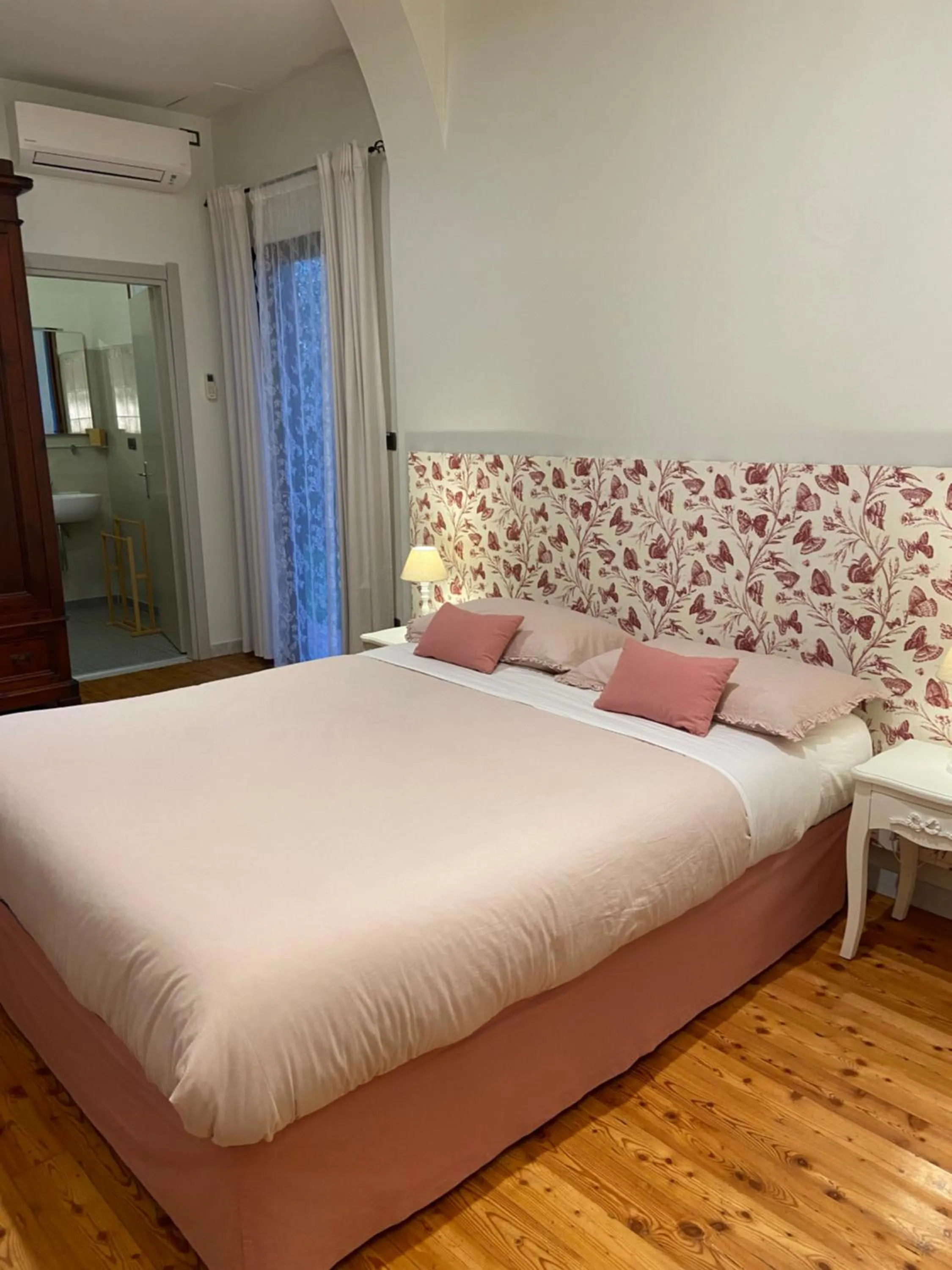 Bedroom in Victoria House B&B