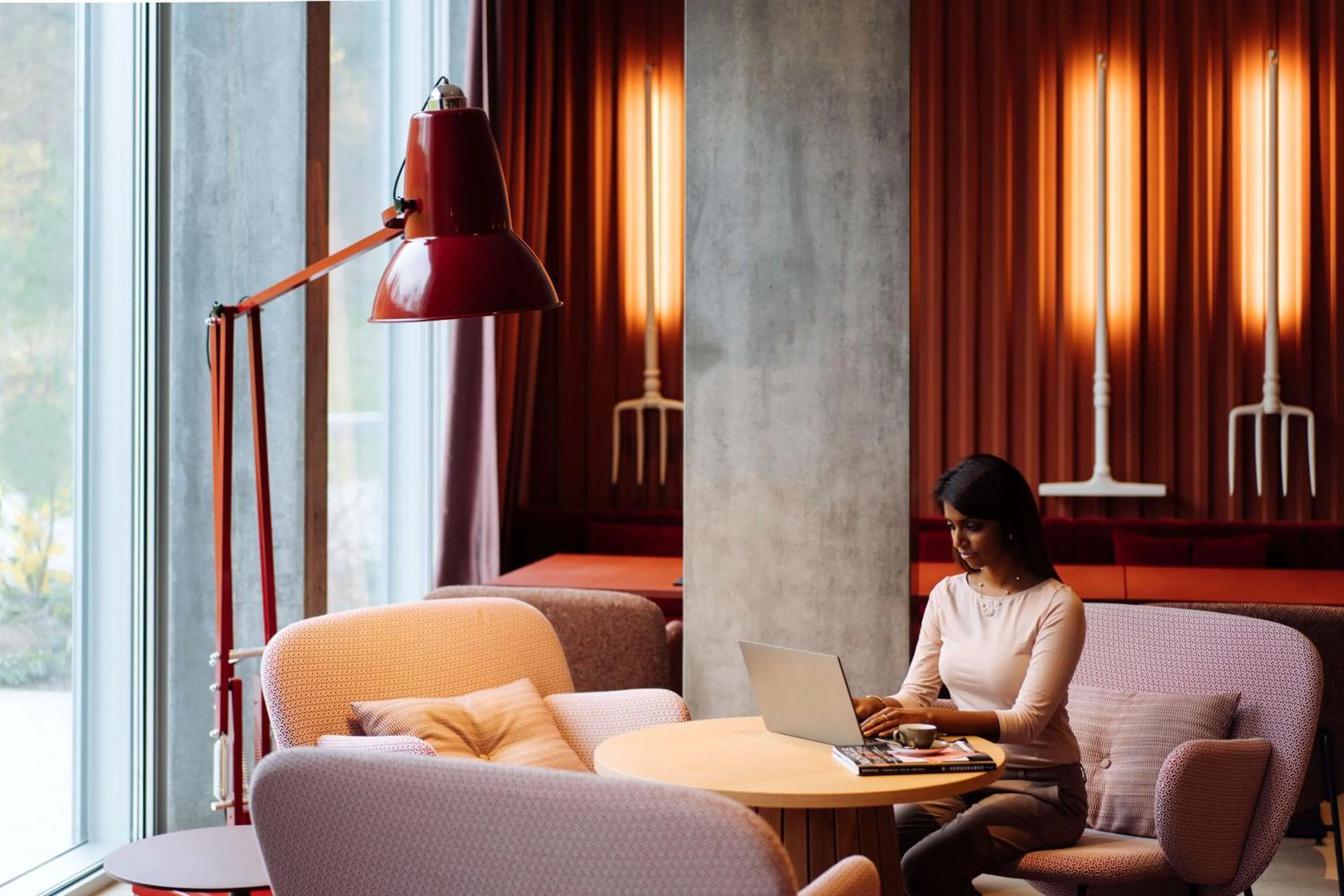 Restaurant/places to eat in Hyatt Place Zurich Airport the Circle