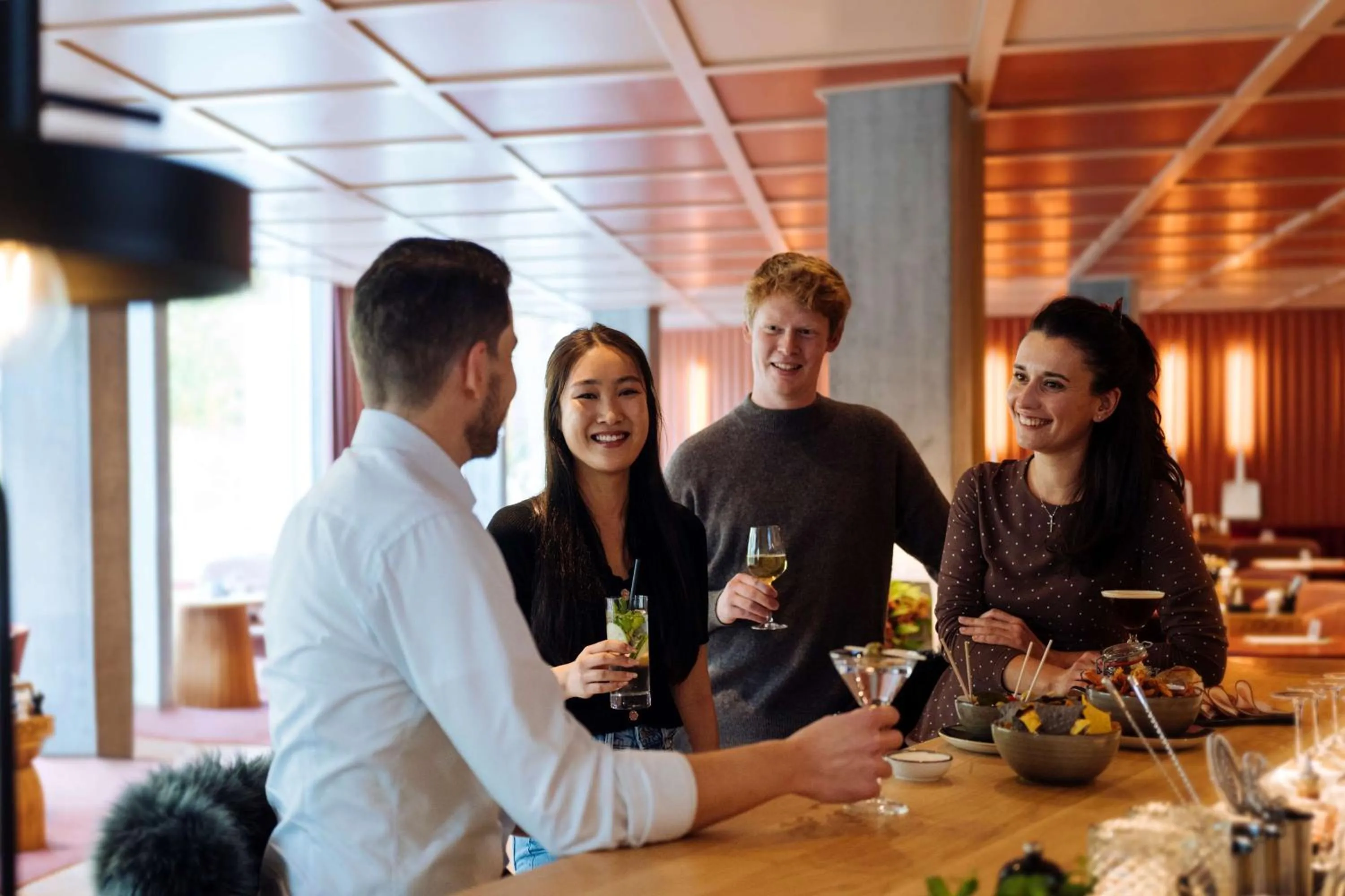 Restaurant/places to eat in Hyatt Place Zurich Airport the Circle