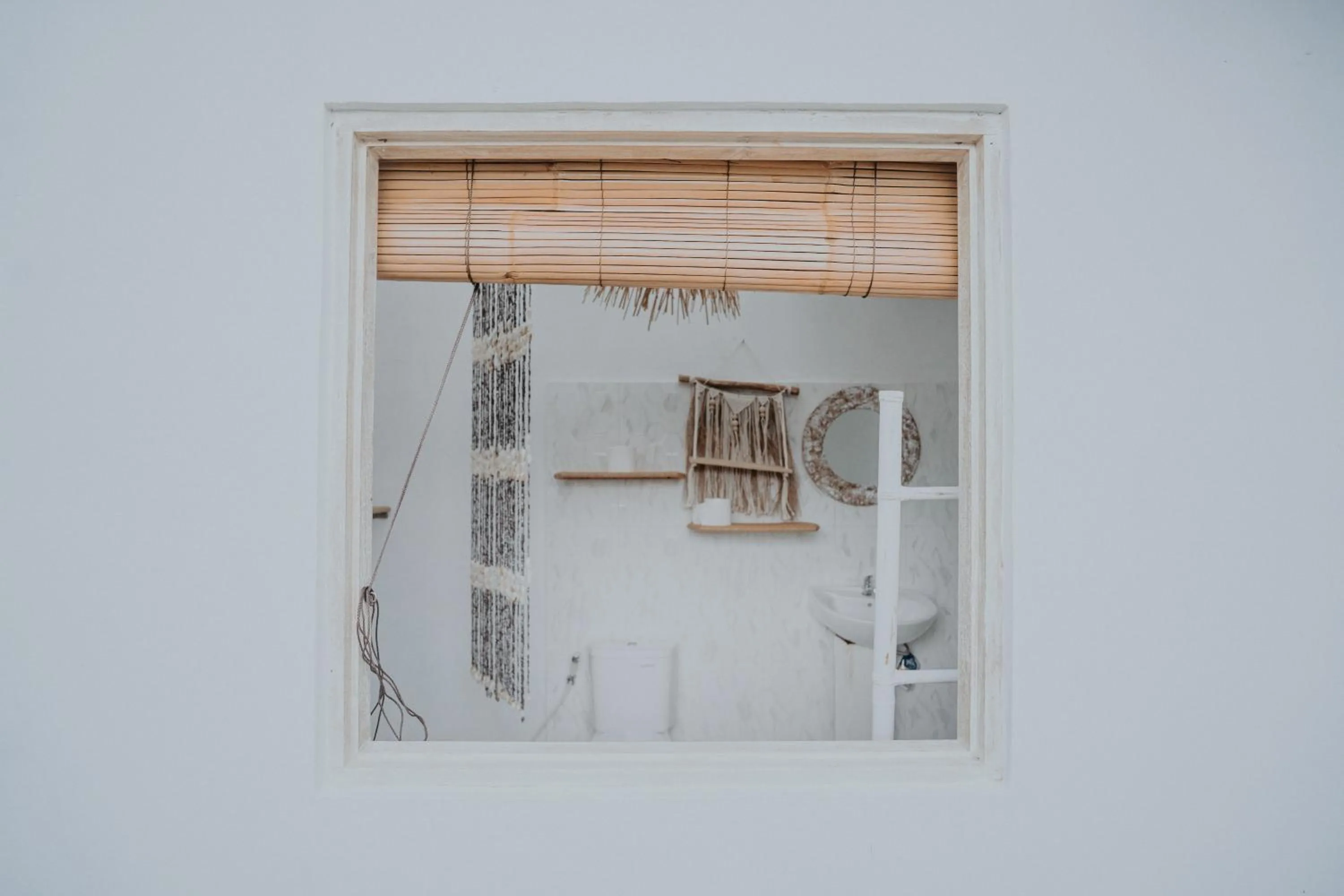 Woywoy Escape Bresela Adults Only