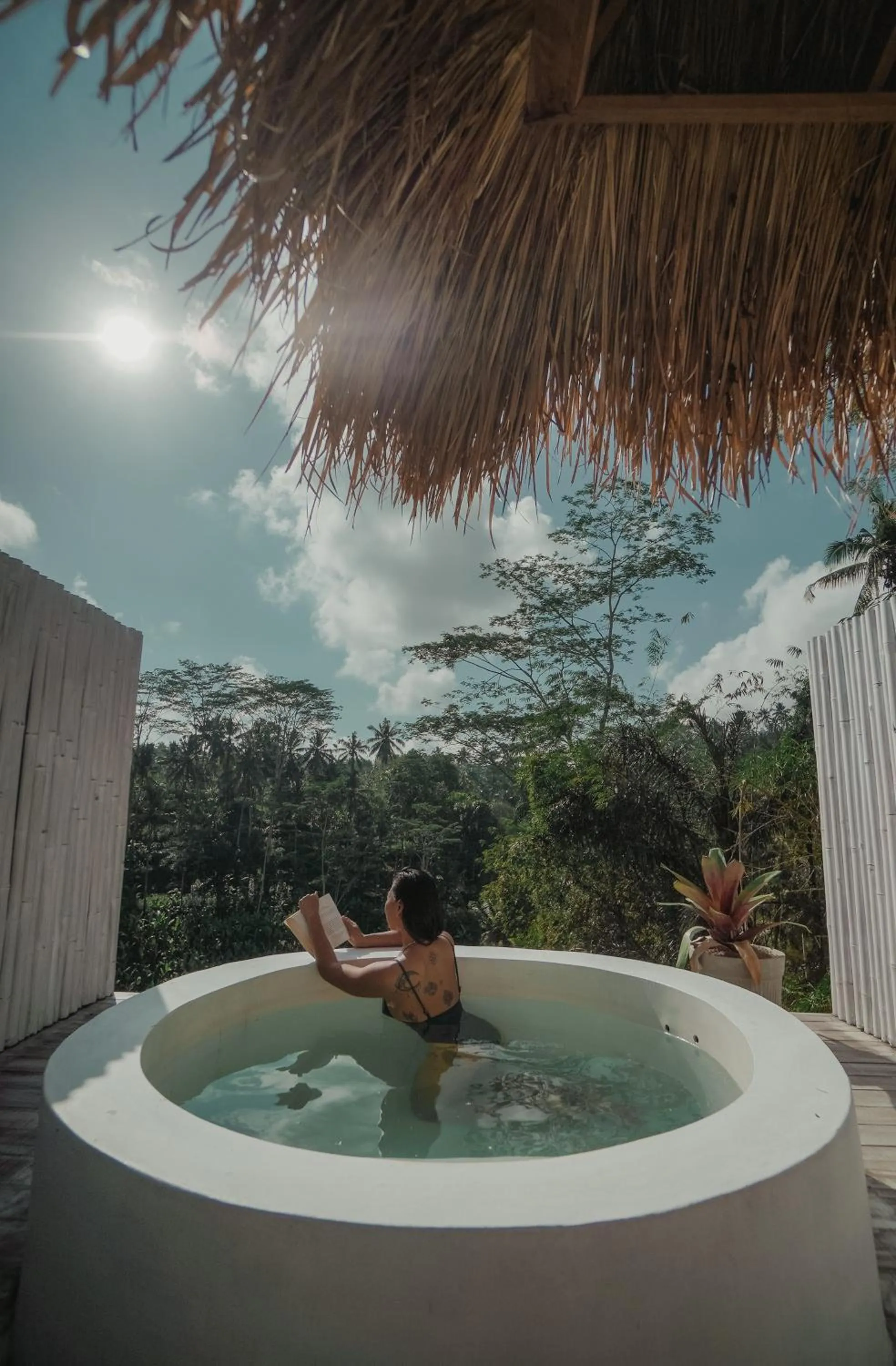 Woywoy Escape Bresela Adults Only