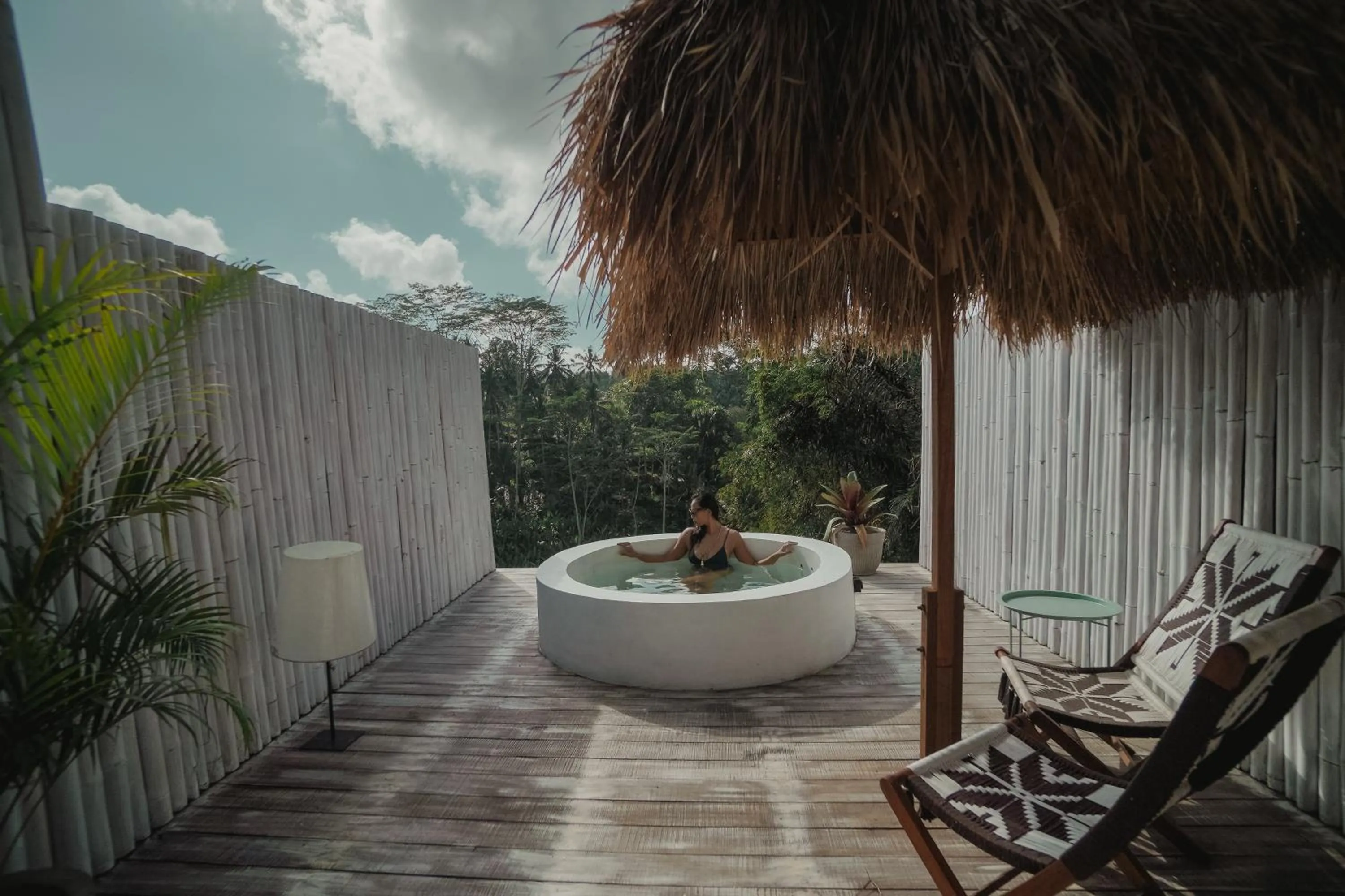 Woywoy Escape Bresela Adults Only