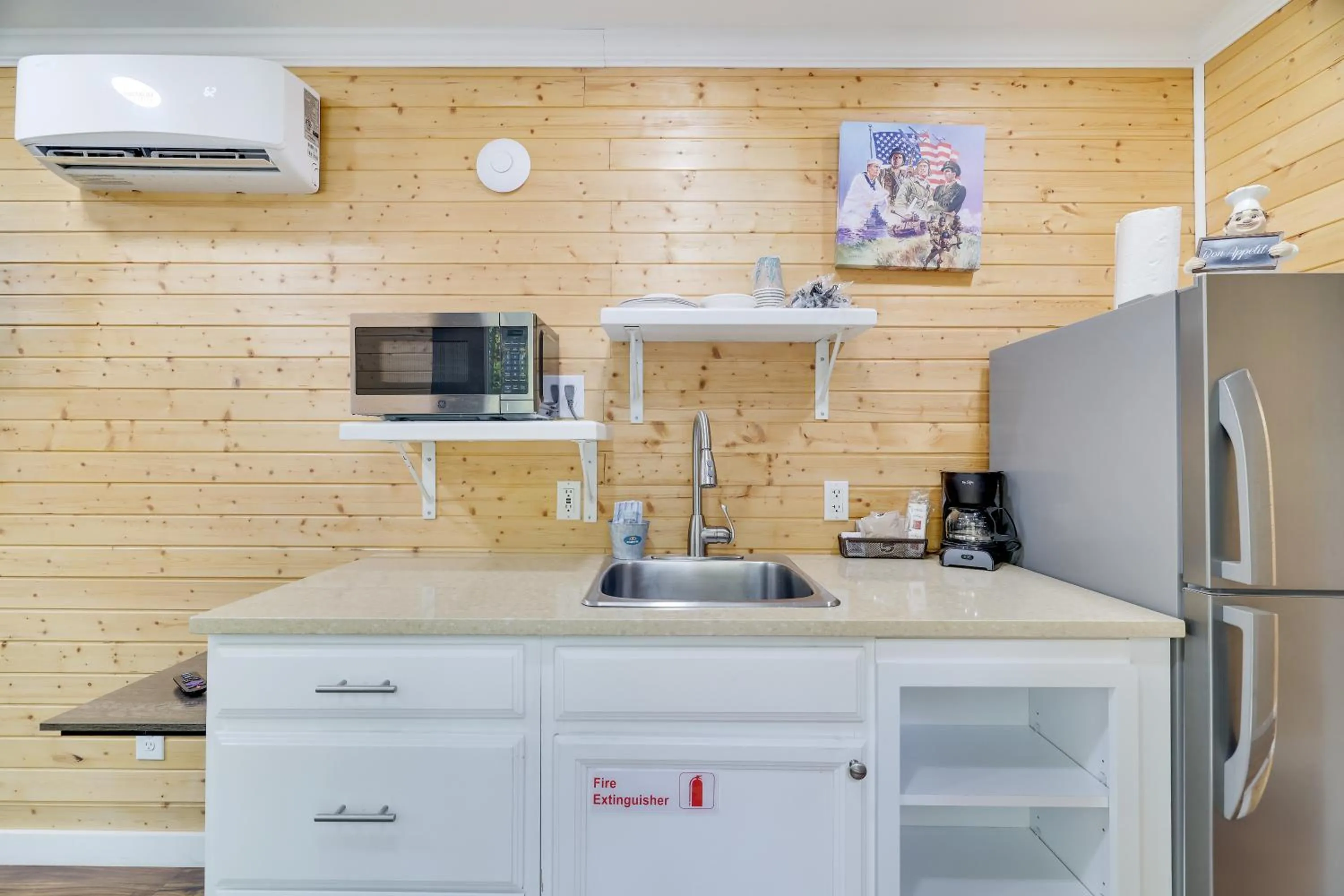 Kitchen or kitchenette in Camptel Poconos