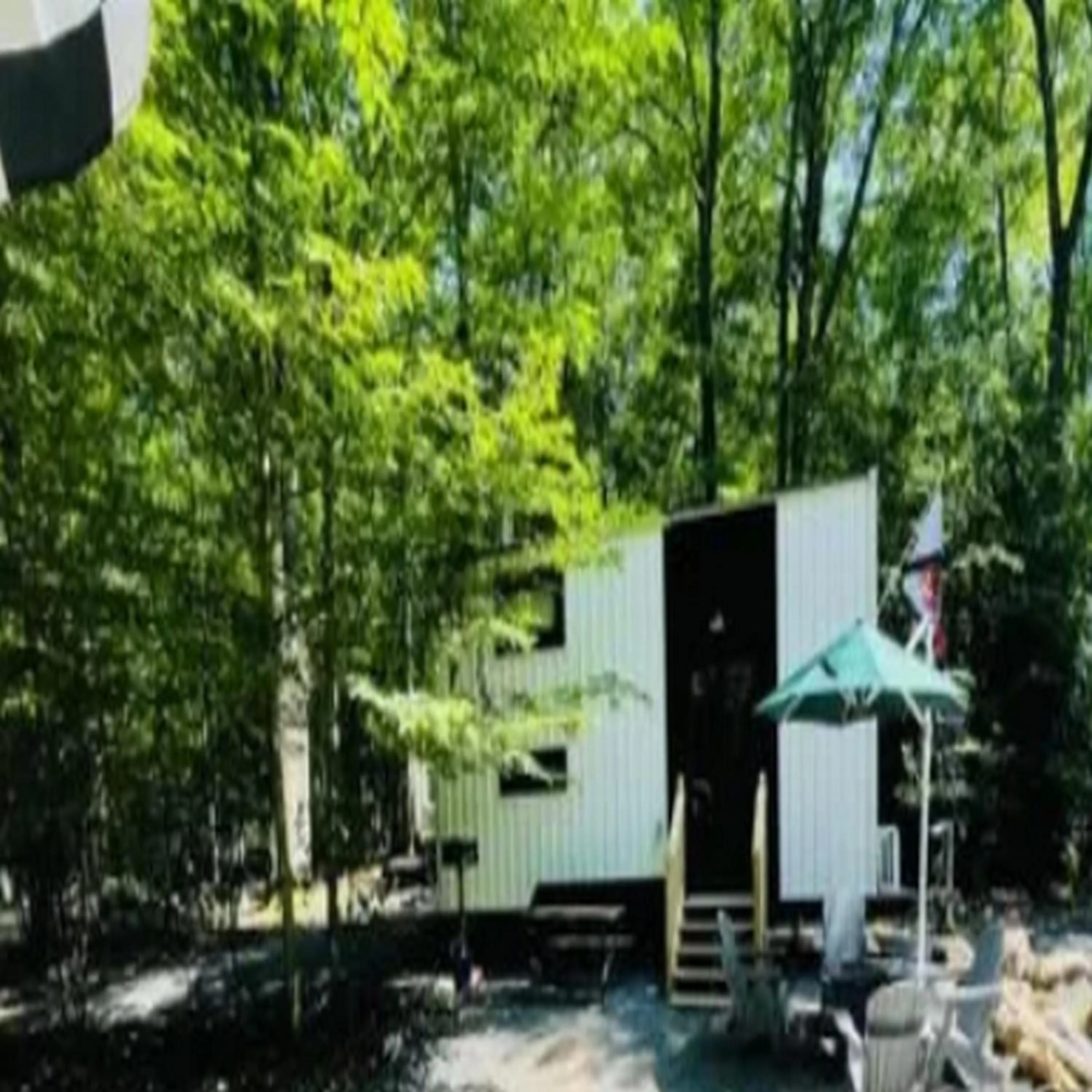 Property building in Camptel Poconos